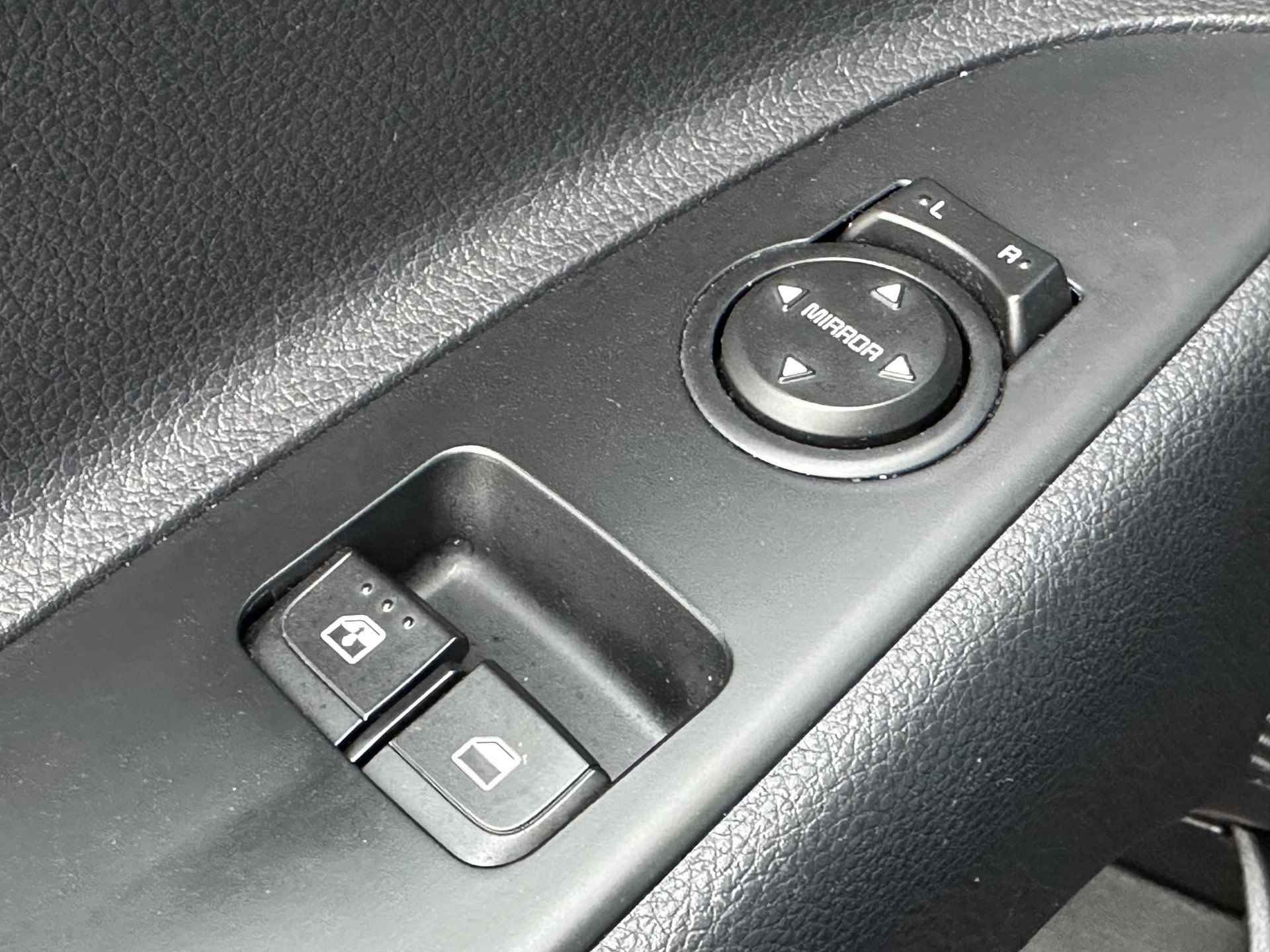 Kia Stonic 1.0 T-GDi MHEV DynamicLine | Navi | Airco | Camera | Apple Carplay | Android Auto | Cruise Control | LED | - 32/35