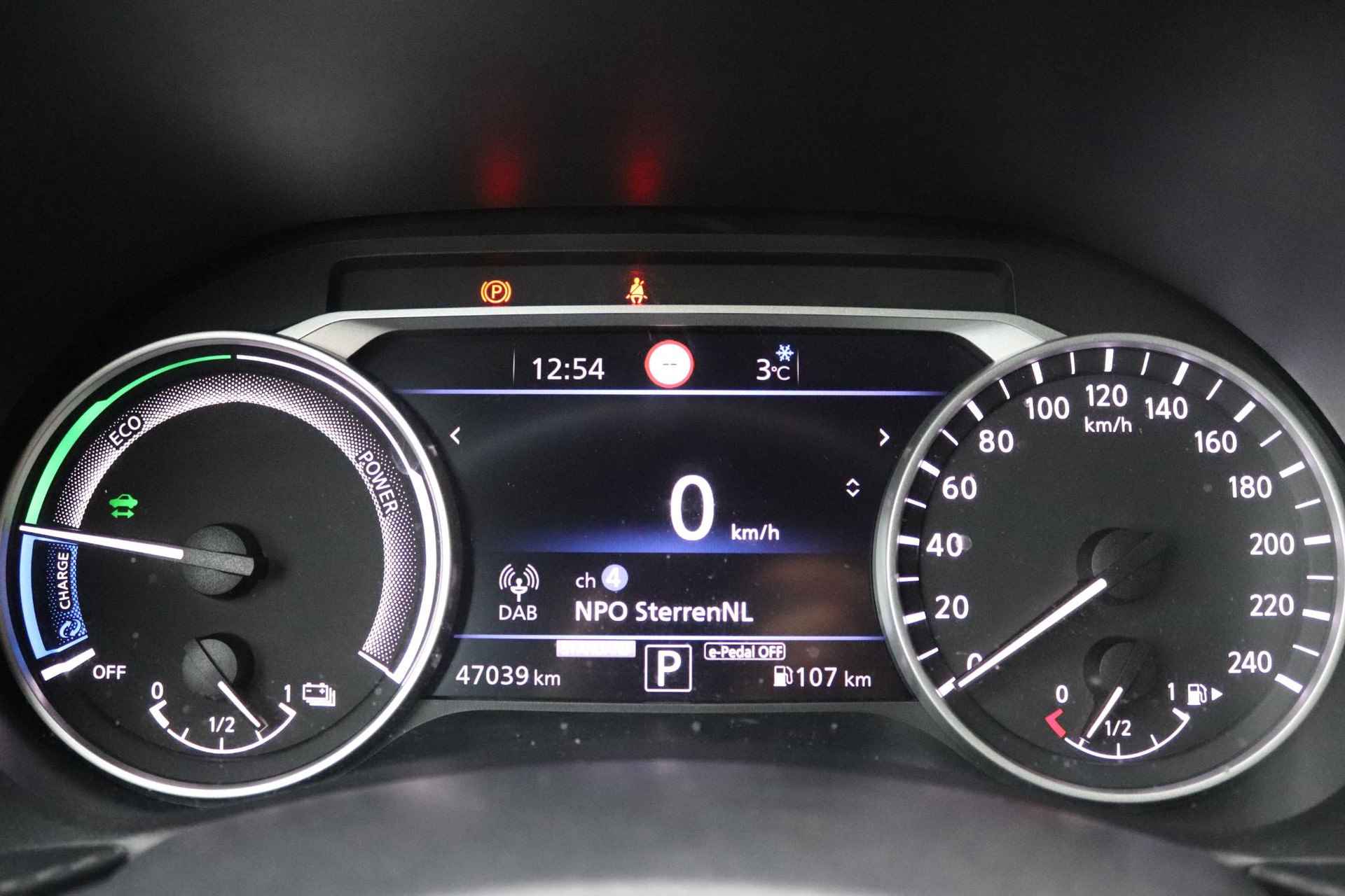 Nissan Juke 1.6 Hybrid 143 N-Connecta - 5/31