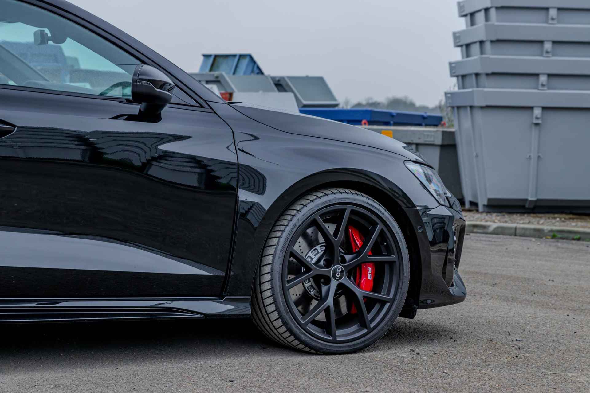 Audi RS3 Sportback 2.5 TFSI quattro / AKRAPOVIC / EVENTURI / PANODAK - 80/95