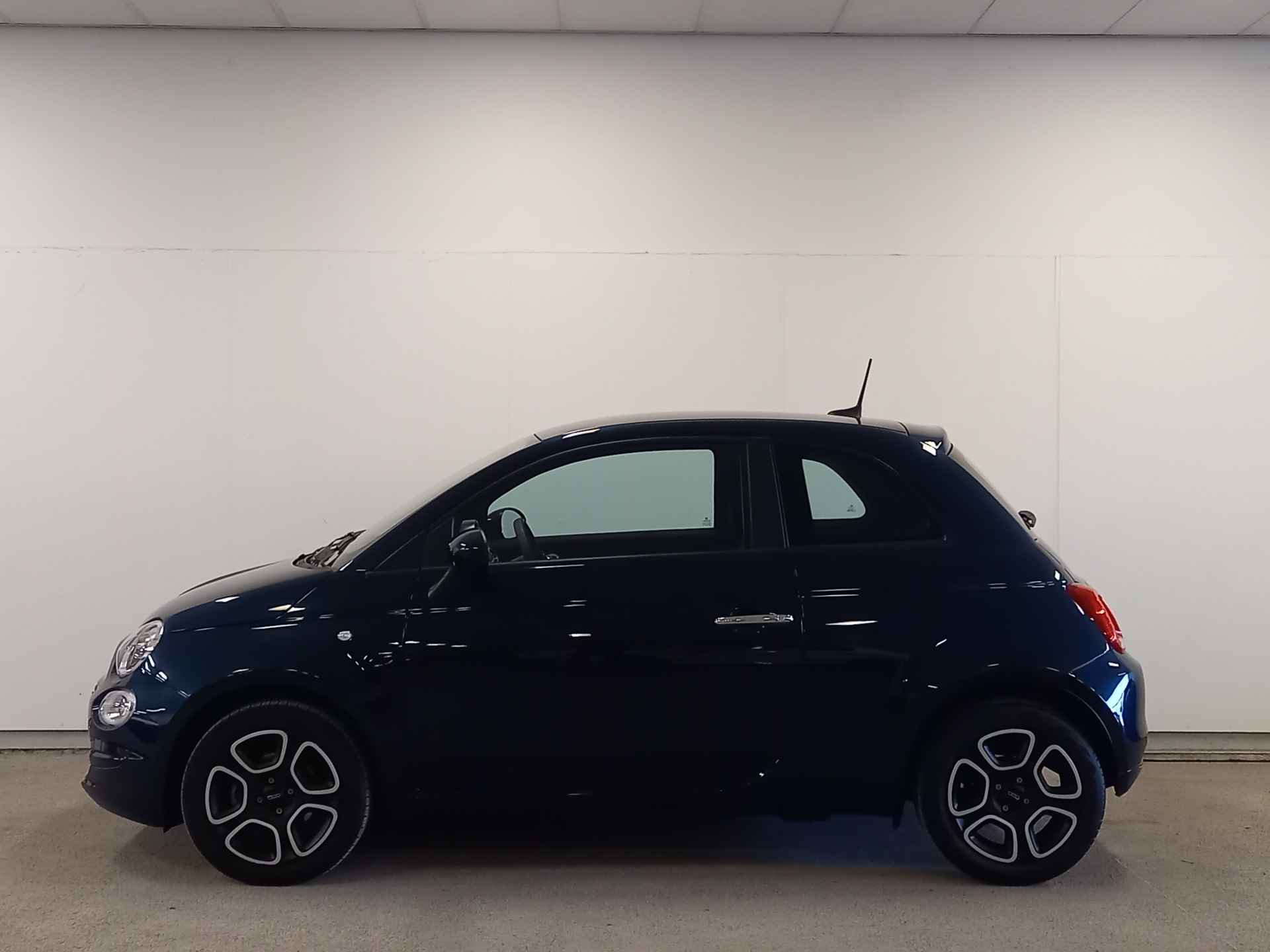 Fiat 500 1.0 Hybrid Club * - 4/36