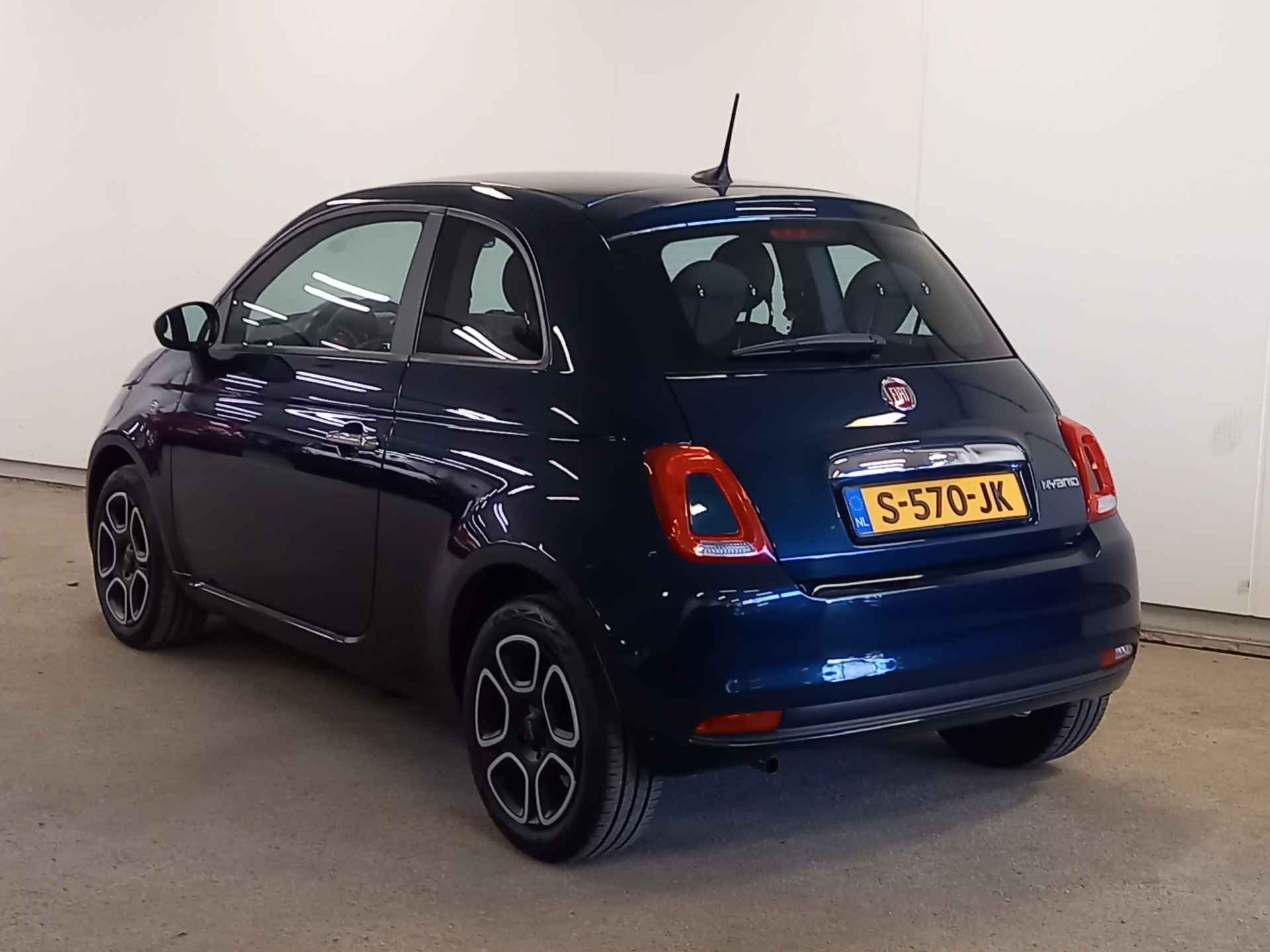 Fiat 500 1.0 Hybrid Club * - 5/36