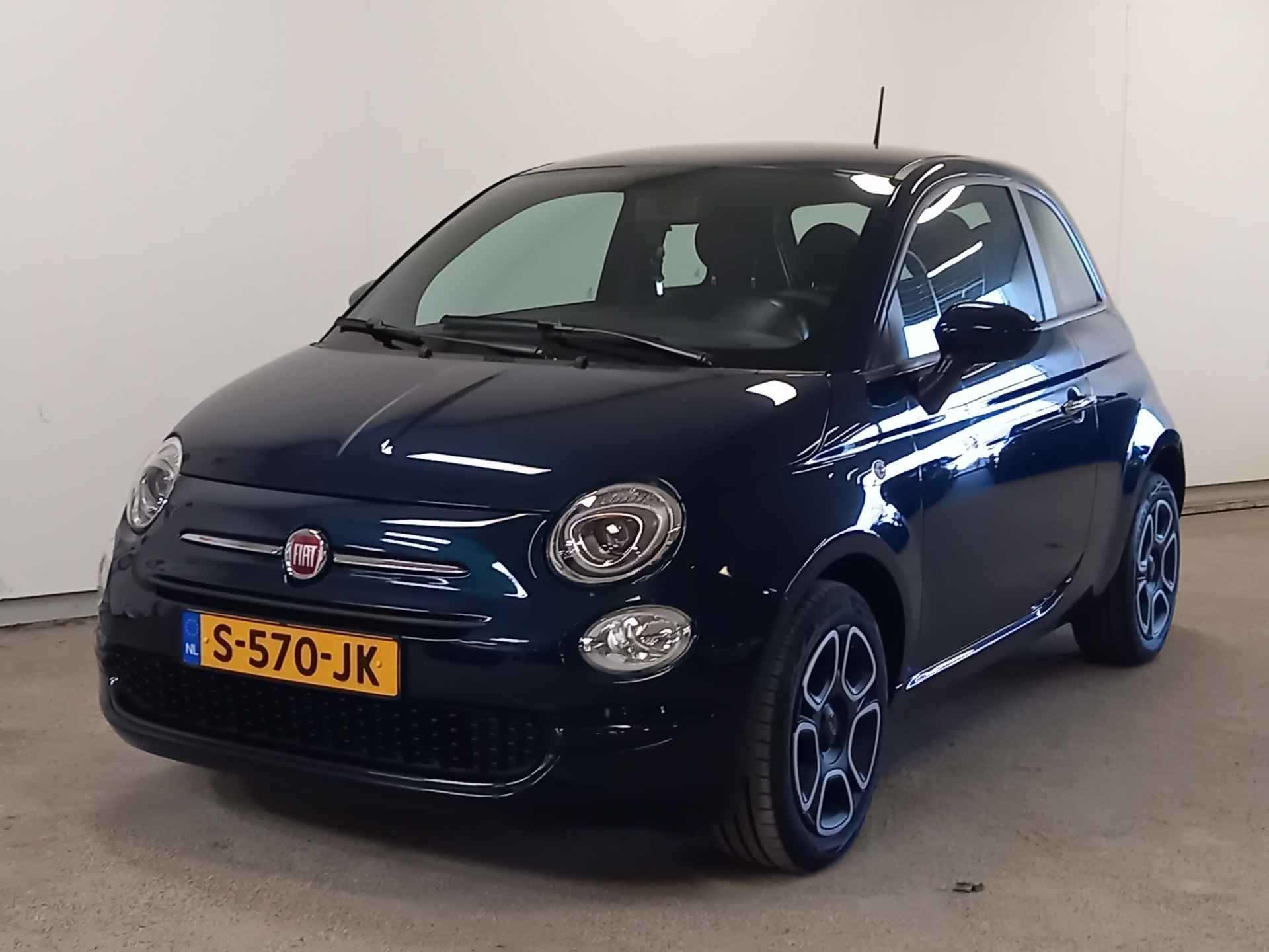 Fiat 500 1.0 Hybrid Club * - 16/36