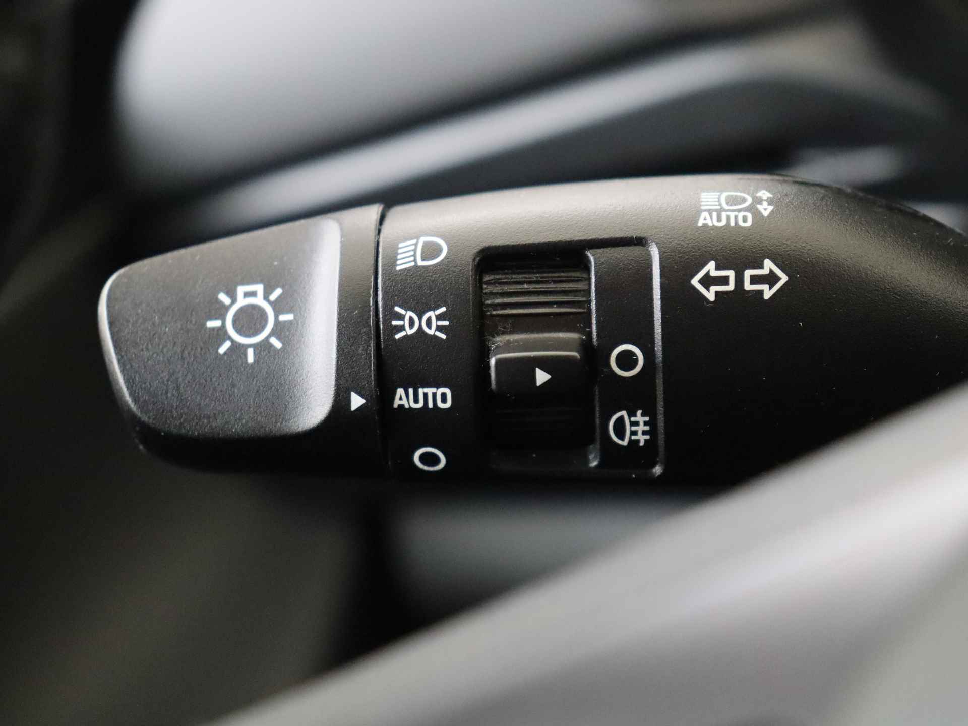 Hyundai i20 1.0 T-GDI Comfort Automaat | Navigatie by App | Airco | Lichtmetalen Velgen Ypenburg - 27/39