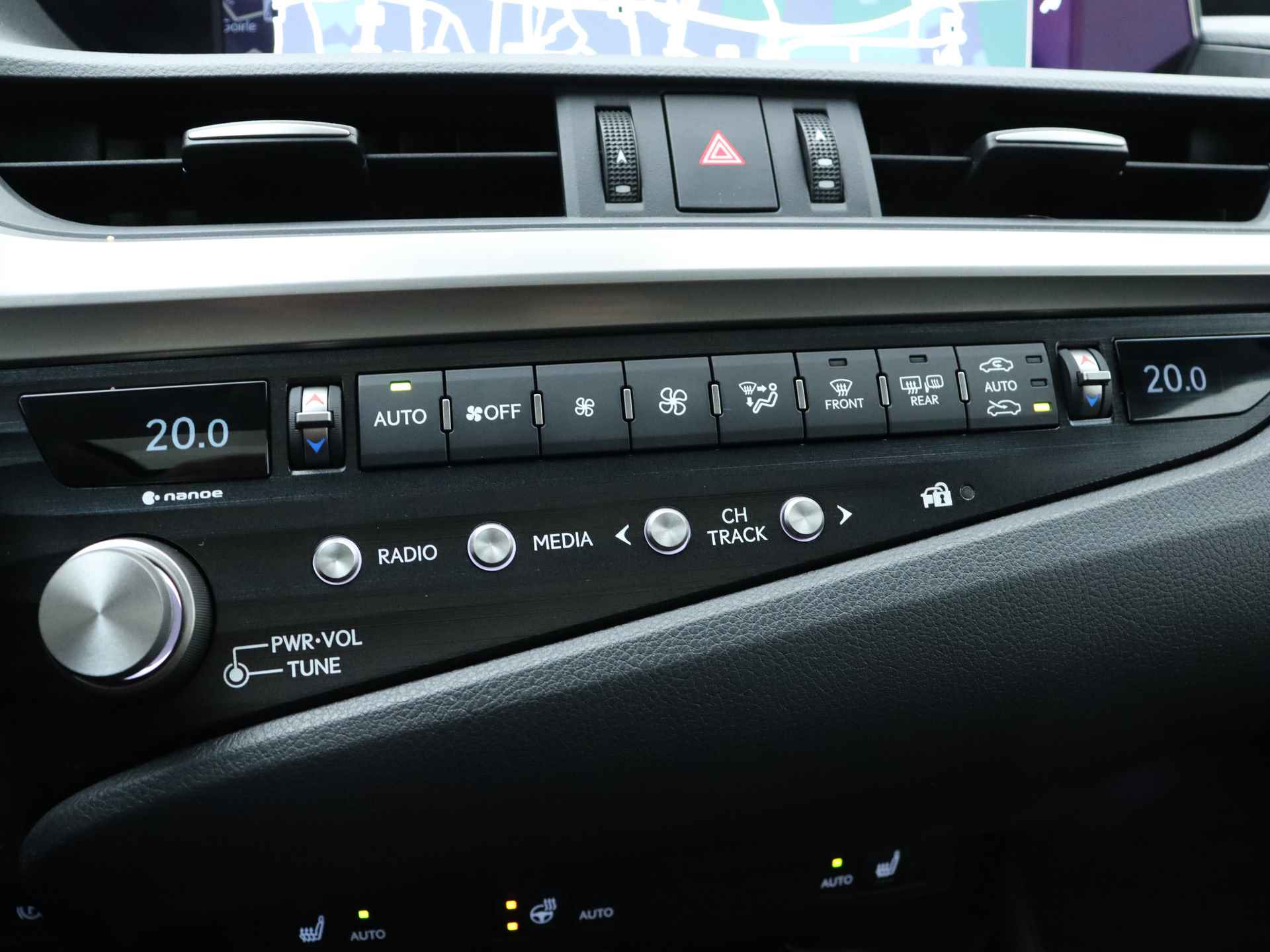 Lexus ES 300h Preference Line | Stoelverwarming | Apple CarPlay / Android Auto | Schuifdak | - 10/42