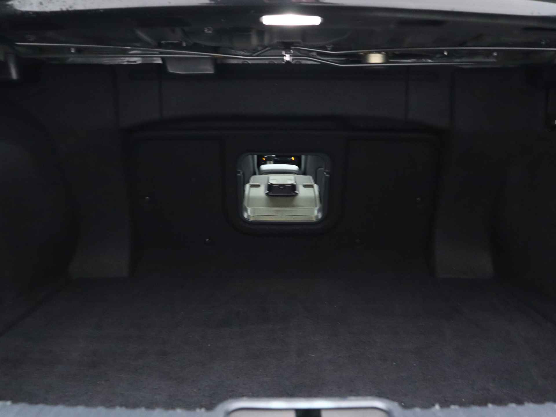 Lexus ES 300h Preference Line | Stoelverwarming | Apple CarPlay / Android Auto | Schuifdak | - 34/42
