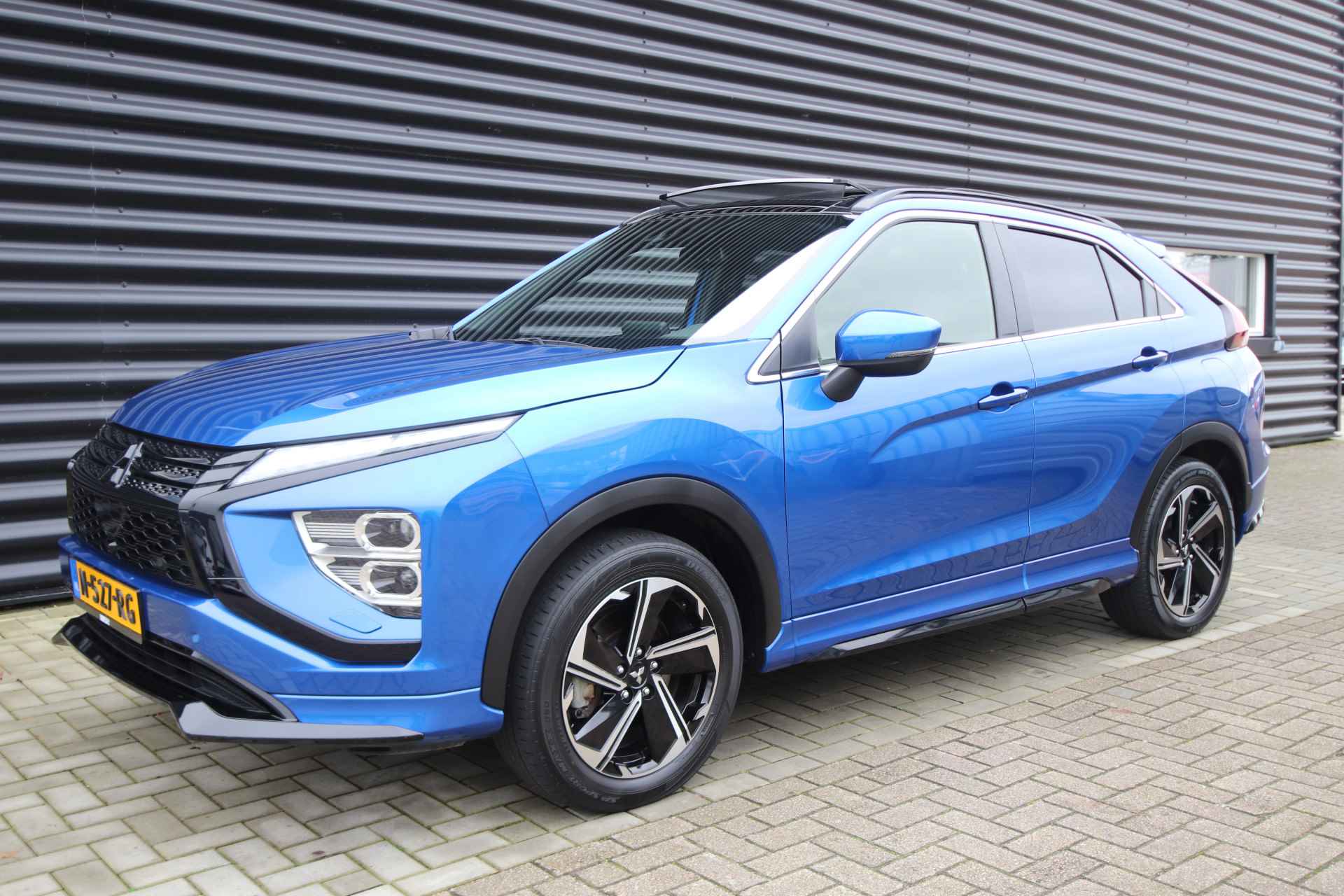 Mitsubishi Eclipse Cross 2.4 PHEV Prestige LTD Black Edition Trekhaak / Carbon-pakket / Panoramadak - 19/79