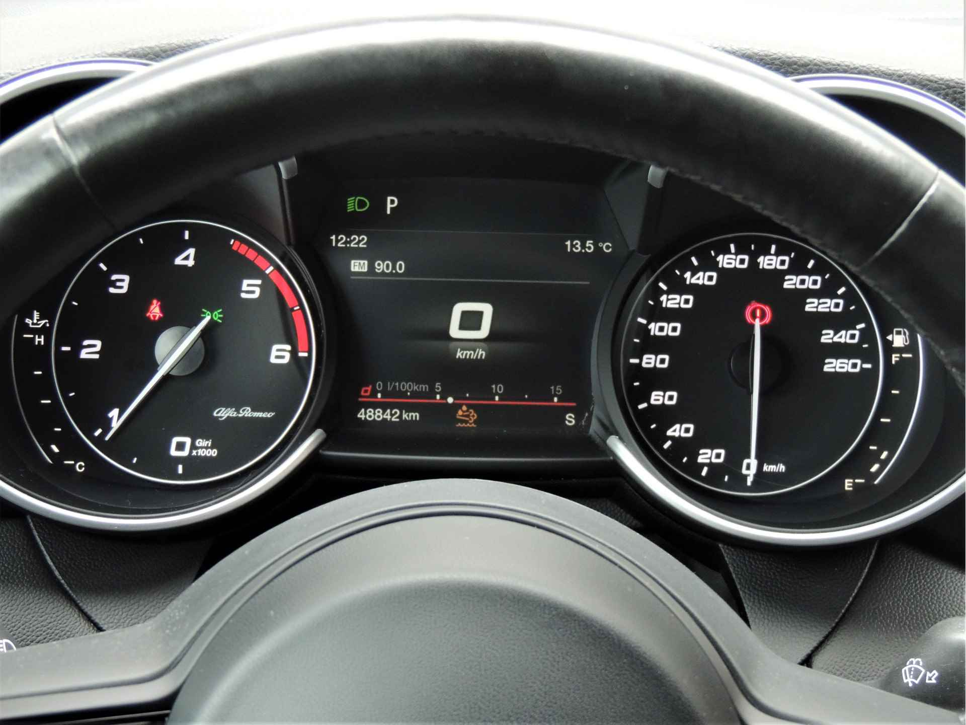 Alfa Romeo Giulia 2.2 Sprint | Veloce Interieur | Apple/android Carplay | 19" LMV | Elektr. Panoramadak | Let op rijdende auto, niet altijd aanwezig - 25/38