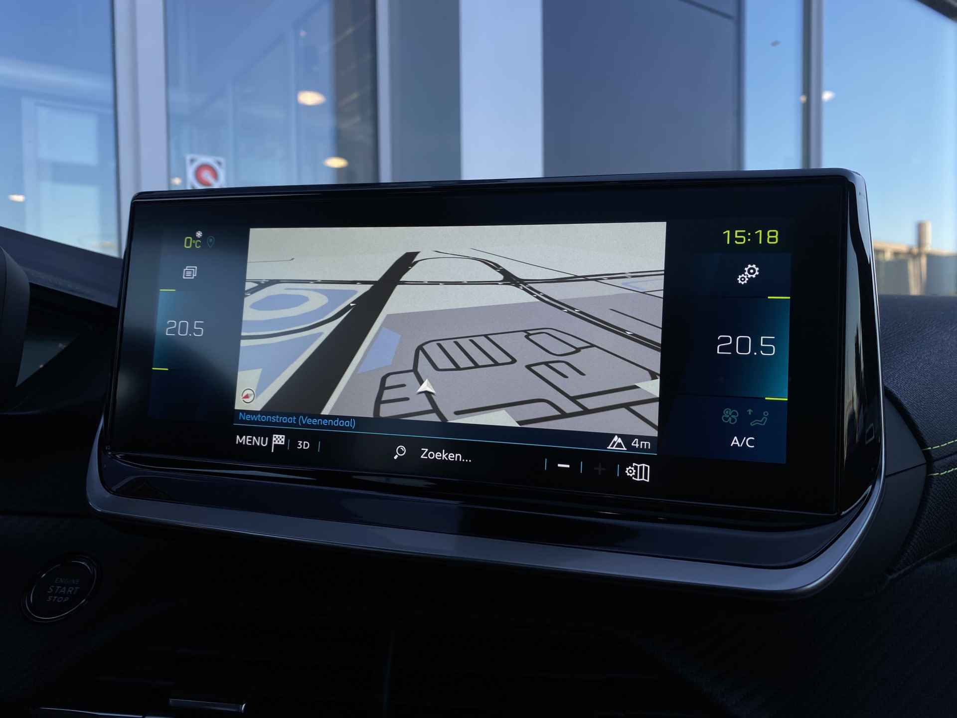 Peugeot e-208 EV GT 50 kWh | Navigatie | Climate | Keyless | Pano | Sensoren + Camera | Carplay | Stoelverwarming - 27/37