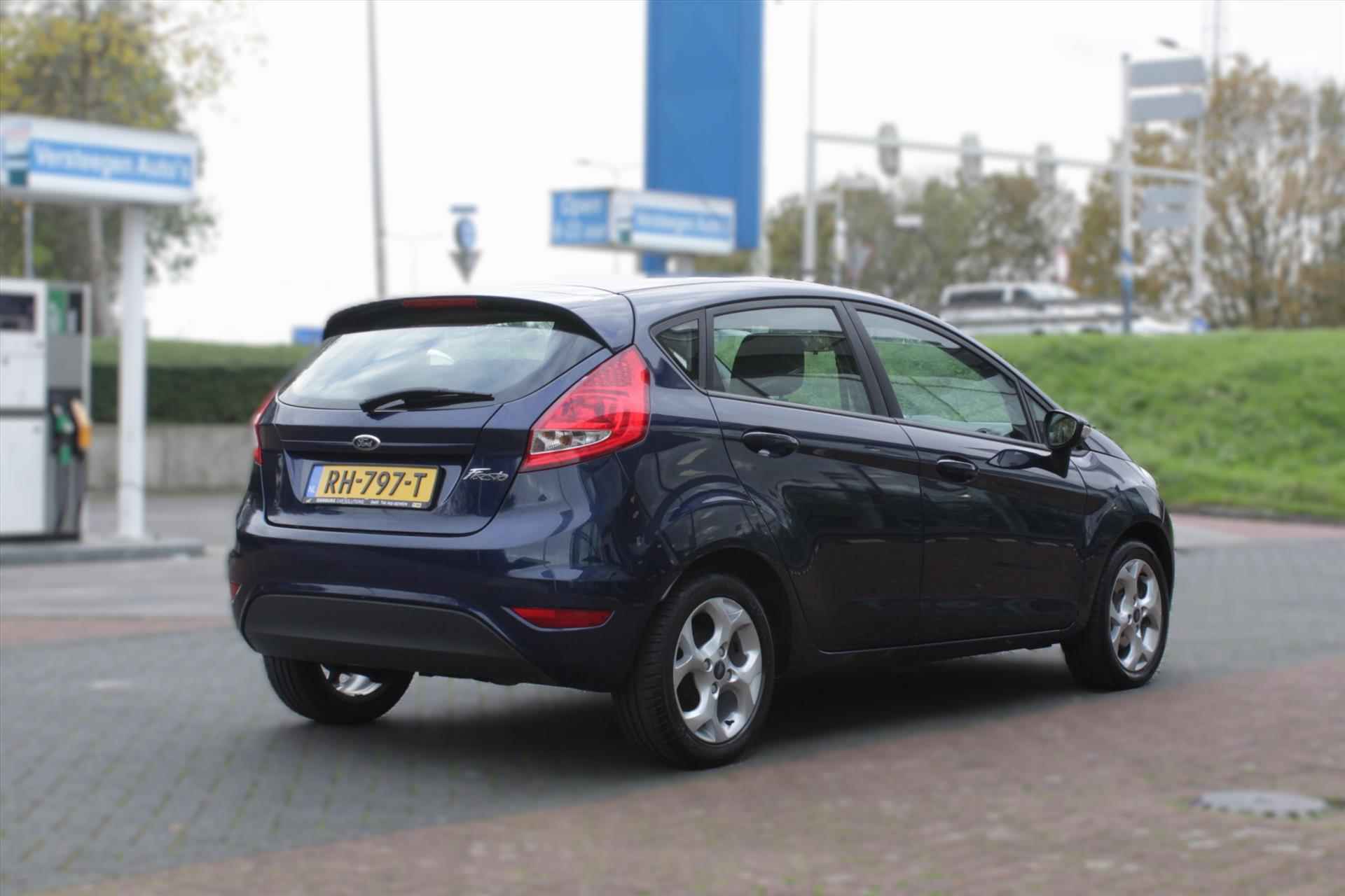 FORD Fiesta 1.25 60pk 5D Titanium - 8/32