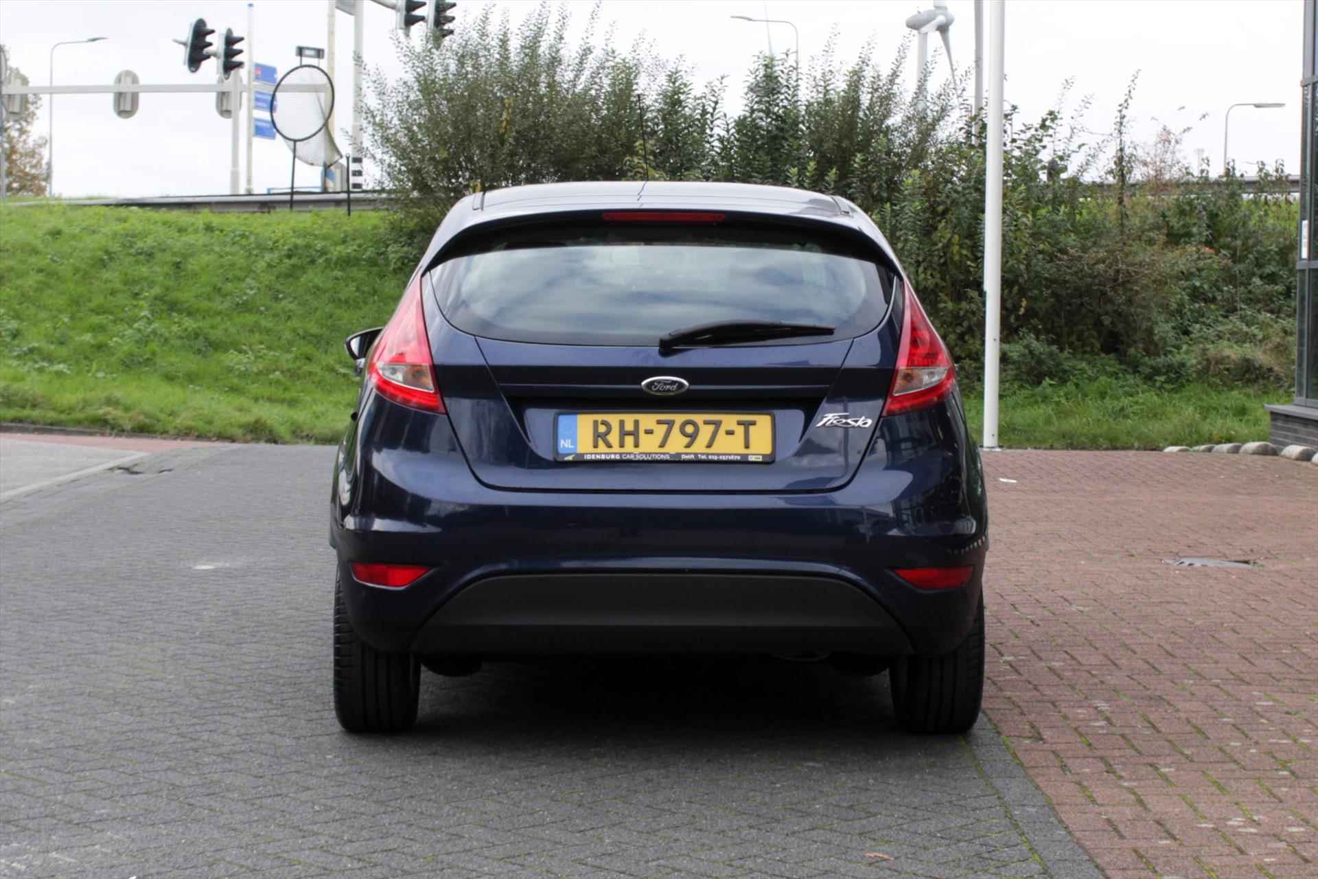 FORD Fiesta 1.25 60pk 5D Titanium - 9/32