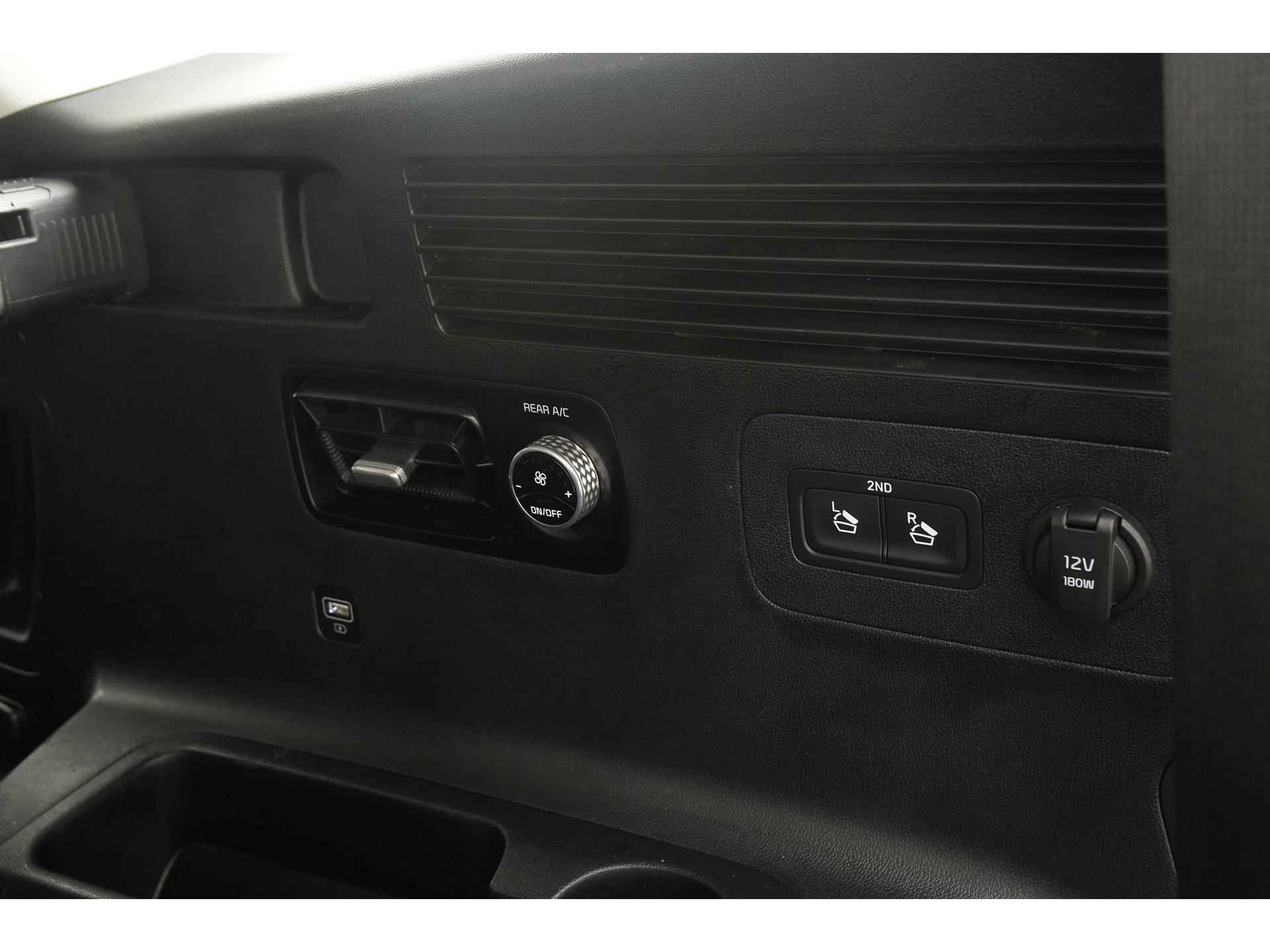 Kia Sorento 1.6 T-GDI Plug-in Hybrid 4WD | 7 Persoons | Trekhaak | Zondag Open! - 31/49