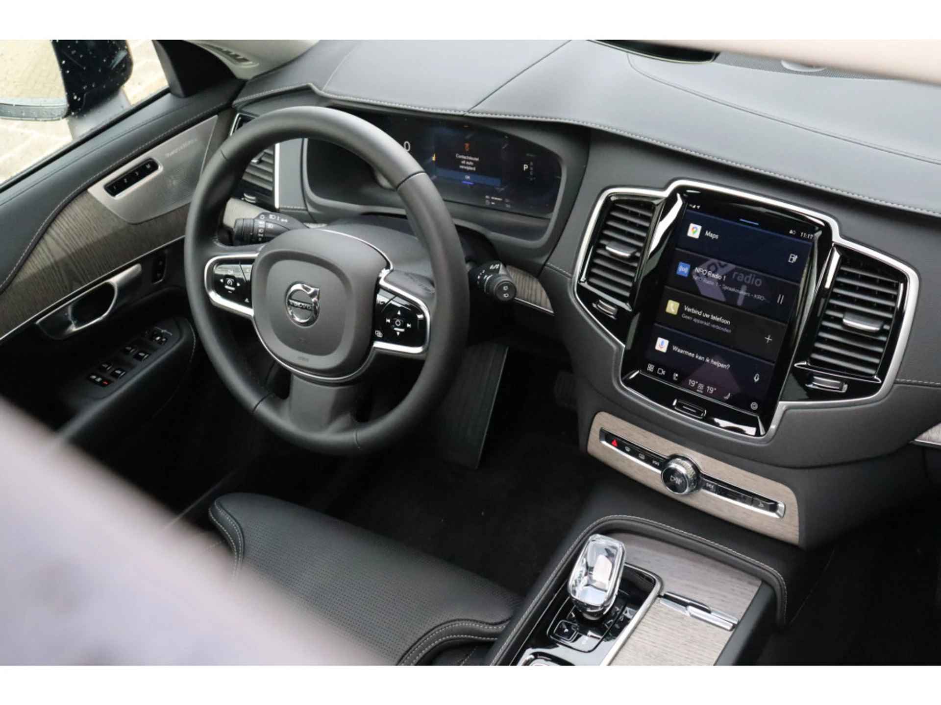 Volvo XC90 T8 AWD Recharge Ultimate Dark | Full Option | Luchtvering | Bowers & Wilkins | Trekhaak | 360° Camera | Head-Up Display | Stoelv - 30/81