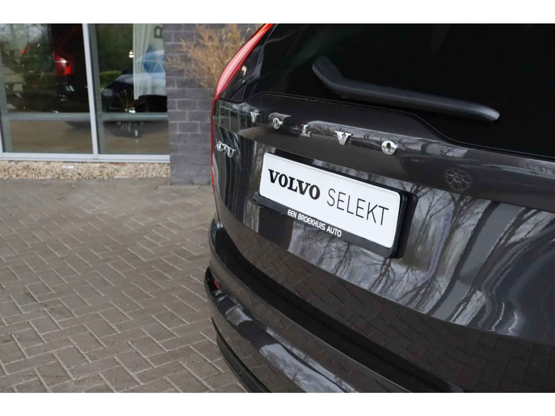 Volvo XC90 T8 AWD Recharge Ultimate Dark | Full Option | Luchtvering | Bowers & Wilkins | Trekhaak | 360° Camera | Head-Up Display | Stoelv - 77/81