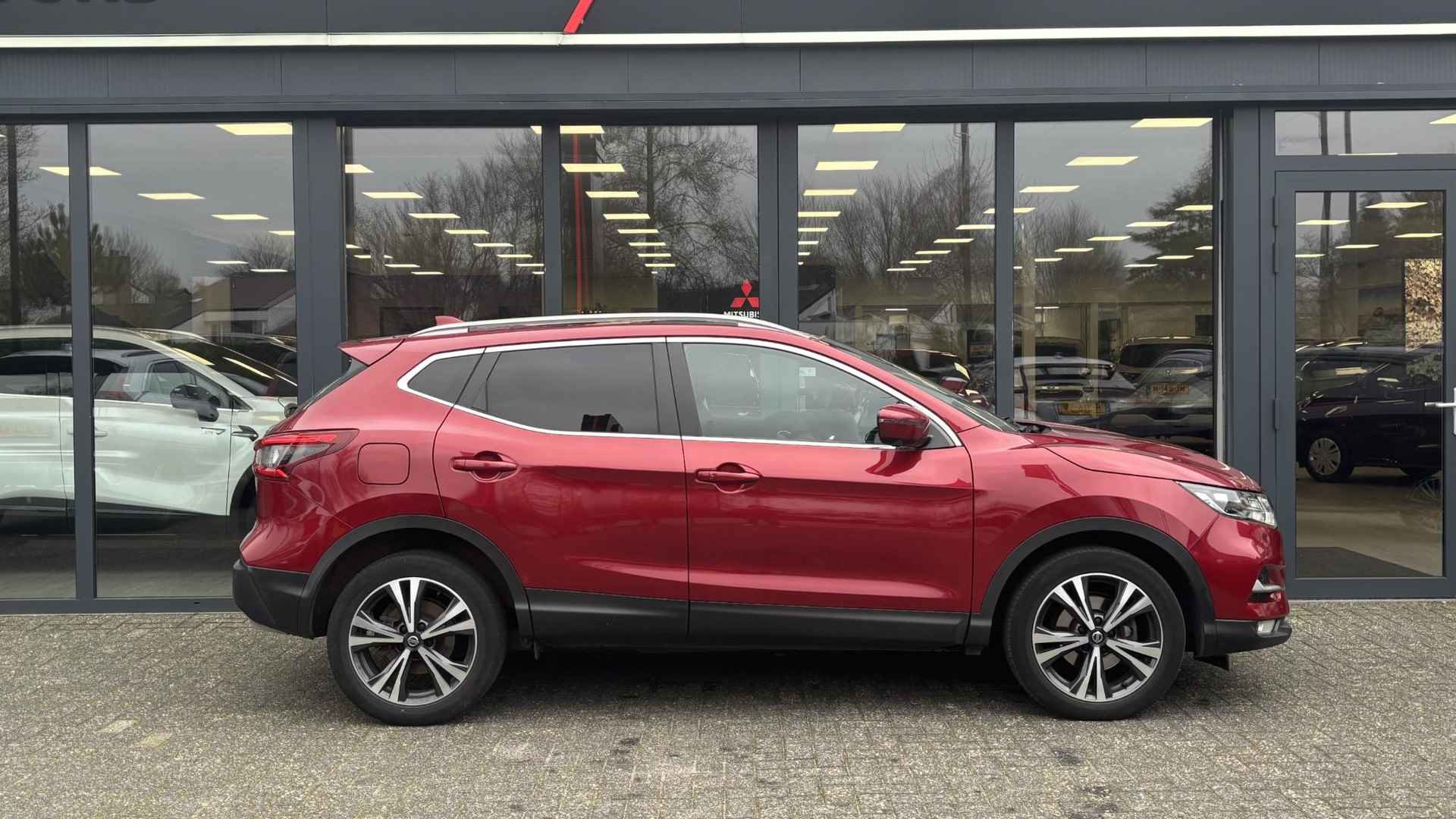 Nissan Qashqai 1.3 DIG-T 159 DCT7 N-Connecta | Panoramadak | Trekhaak | Camera - 15/24