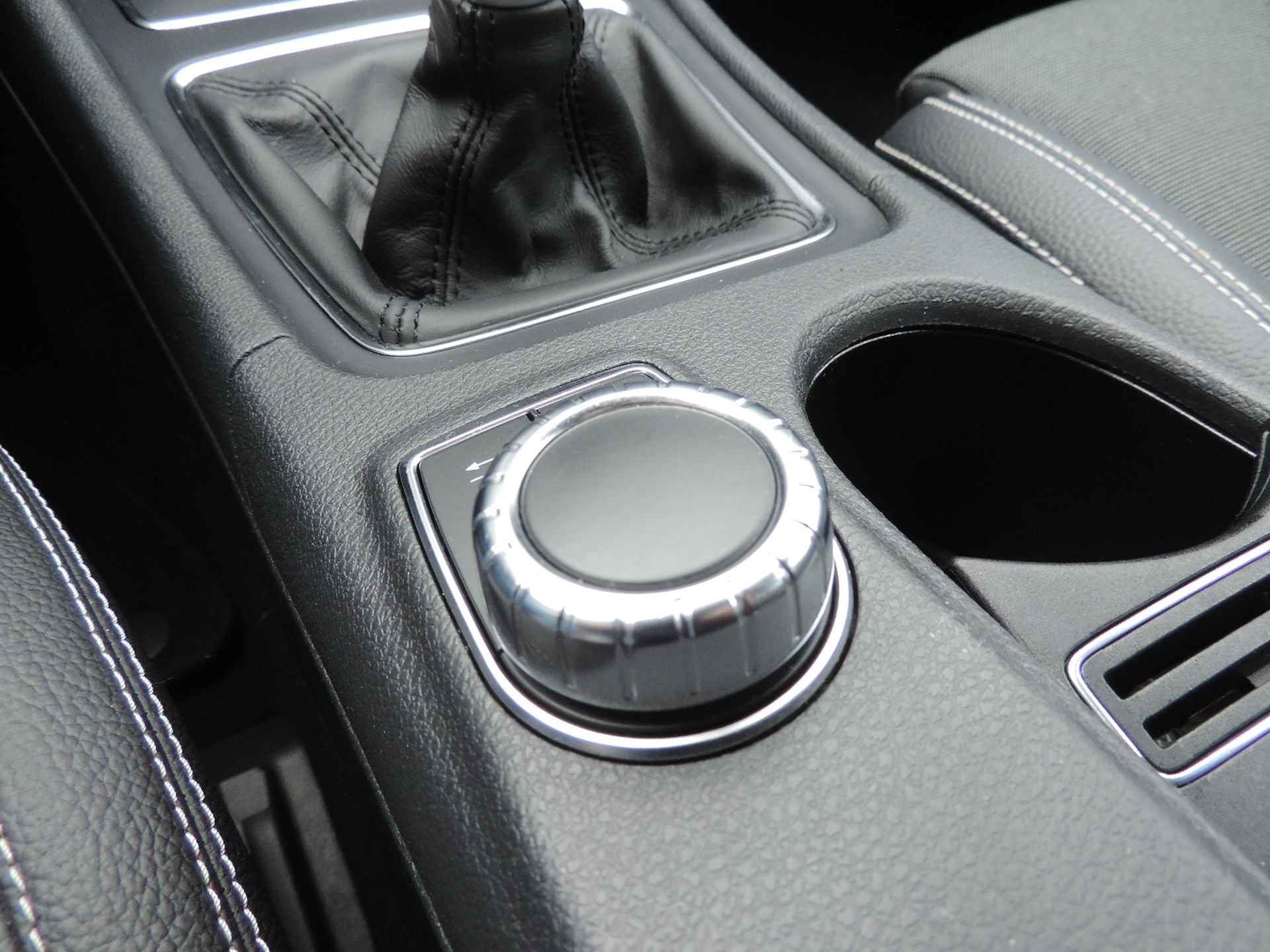 Mercedes-Benz A-Klasse 180 123PK Business Solution - Nav | Parkeerass. | Camera | Stoelverwarming - 31/44