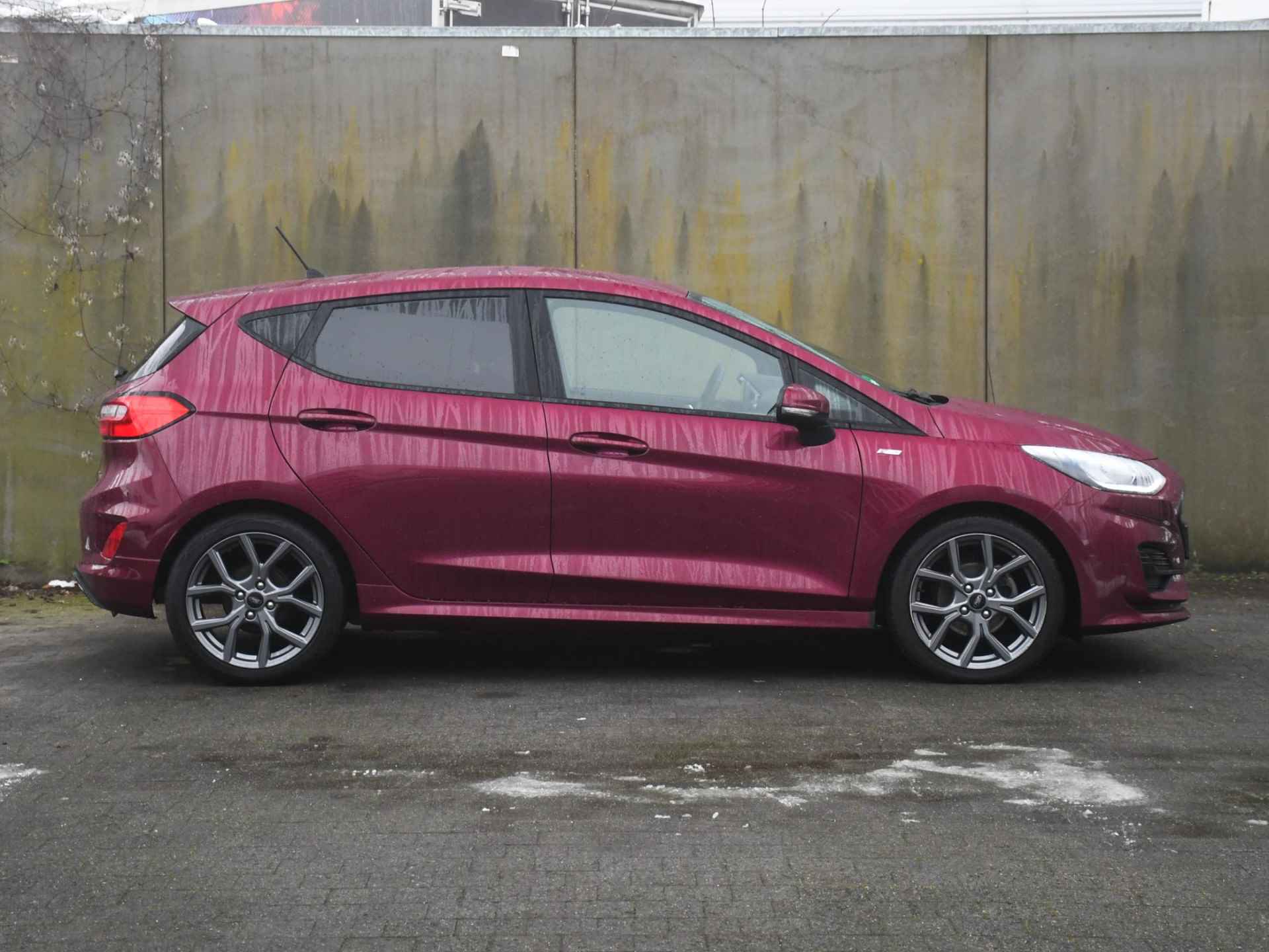 Ford Fiesta ST-Line 1.0 EcoBoost Hybrid 125pk WINTER PACK | CRUISE.C | PDC ACHTER | 17''LM | DAB | APPLE-CARPLAY - 3/29