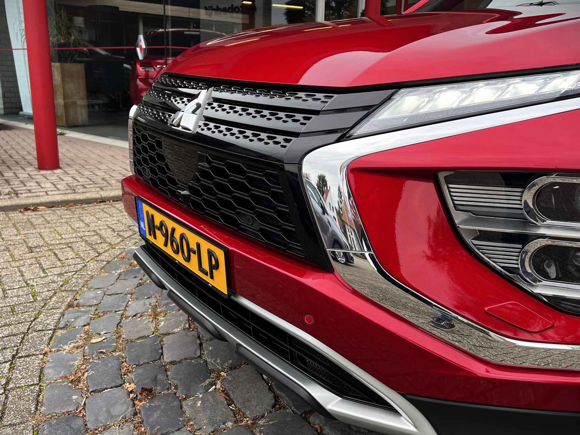 Mitsubishi Eclipse Cross 2.4 PHEV Intense+ | NL Auto | Red Diamond | All-in rijklaarprijs - 34/45