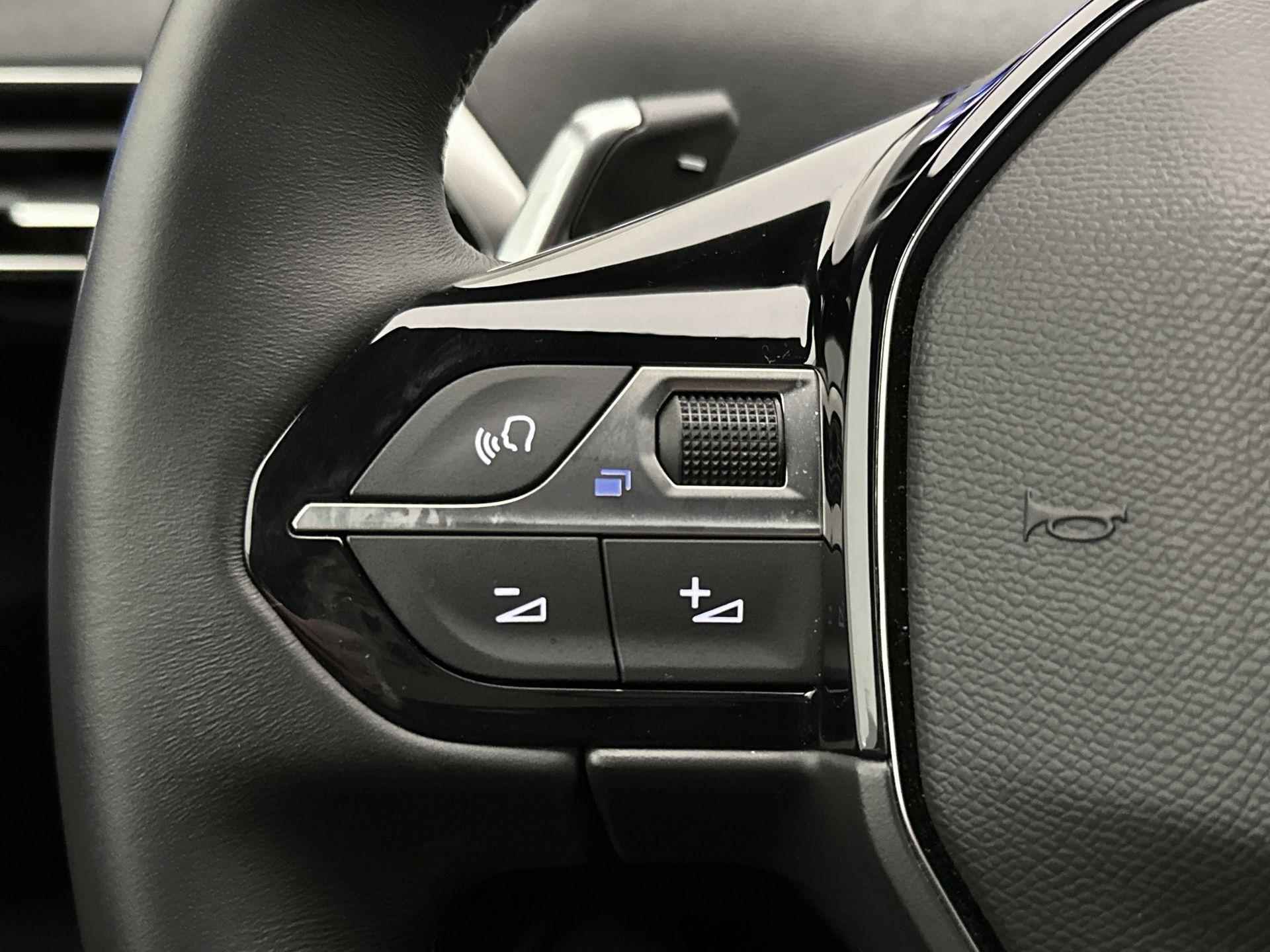 Peugeot 5008 SUV Allure Pack Business 130pk Automaat | Navigatie | Achteruitrijcamera | Climate Control | Keyless | Handsfree Achterklep | Dodehoeksensor | Parkeersensoren v+a | Cruise Control | Led koplampen | Apple Carplay / Android Auto | Bluetooth | DAB+ radio | Donker getint glas | 18" lichtmetalen velgen | - 19/34