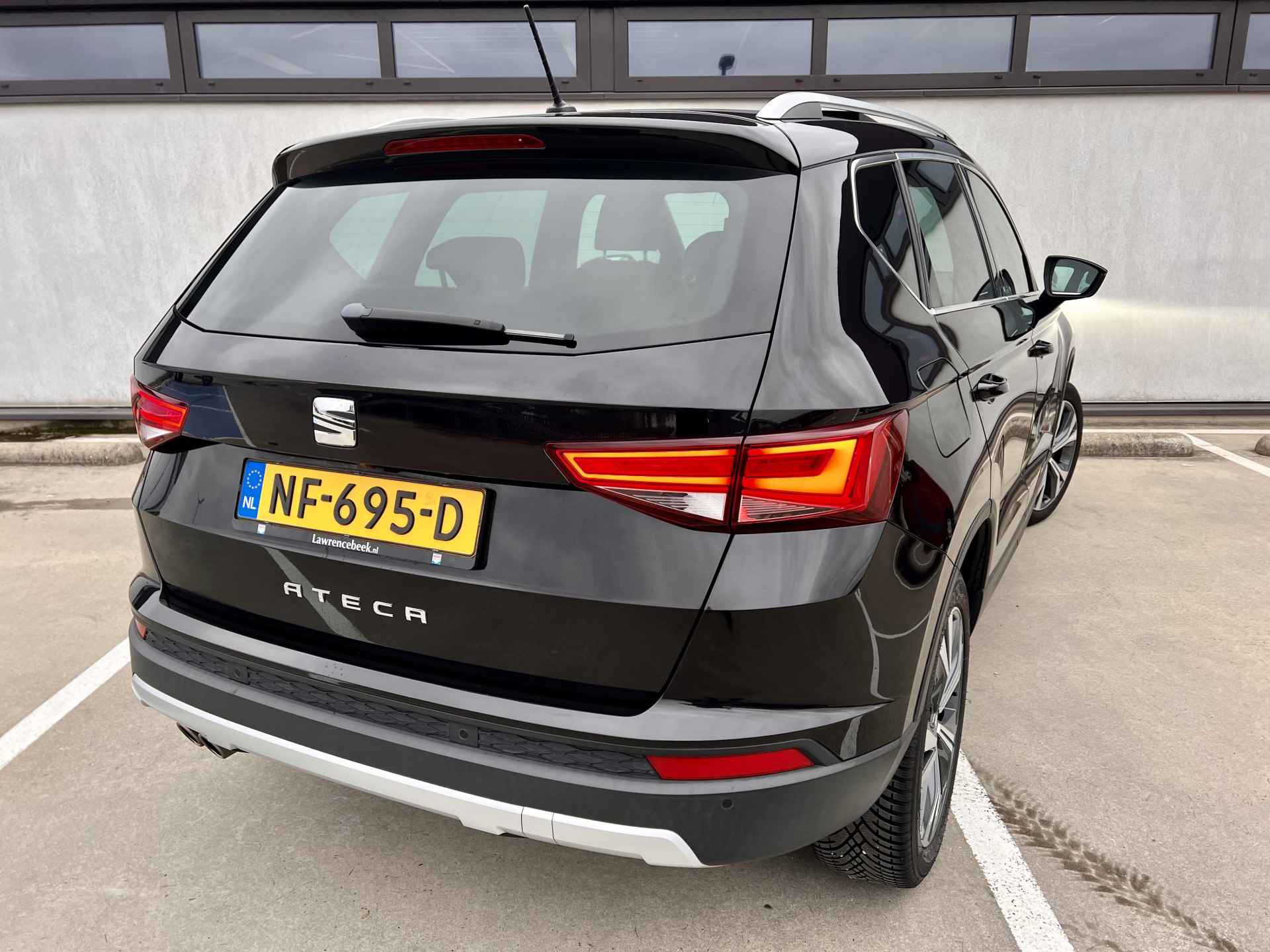 SEAT Ateca 1.4 EcoTSI Xcellence | Pano-Dak | Apple - Android | Dealer onderhouden | Camera | % Bovag Occasion Partner % - 9/59