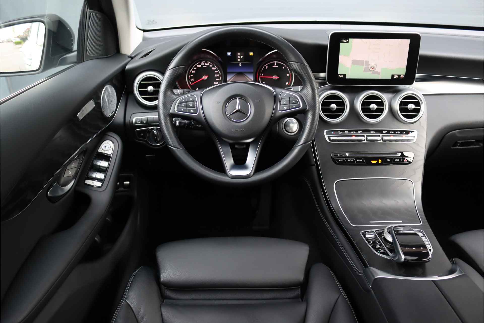 Mercedes-Benz GLC 220 d 4-MATIC Aut9, Panoramadak, Camera, Head-up Display, Trekhaak, Burmester, Dodehoekassistent, Led Intelligent Light System, Etc. - 30/45