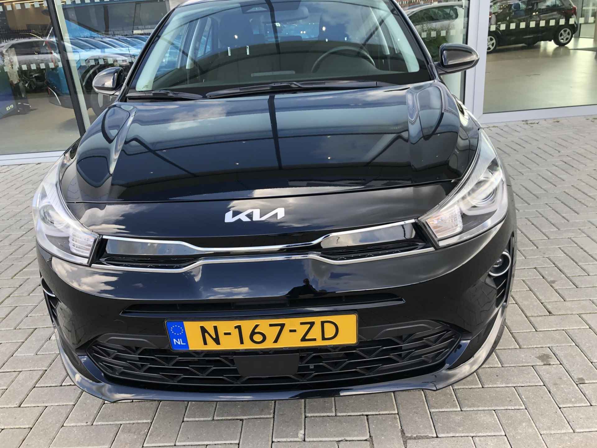 Kia Rio 1.0 T-GDi MHEV DynamicLine | Navigatie via app | Airco | Cruisecontrol | Carplay | Parkeersensoren + camera | 15 inch LMV | - 6/29