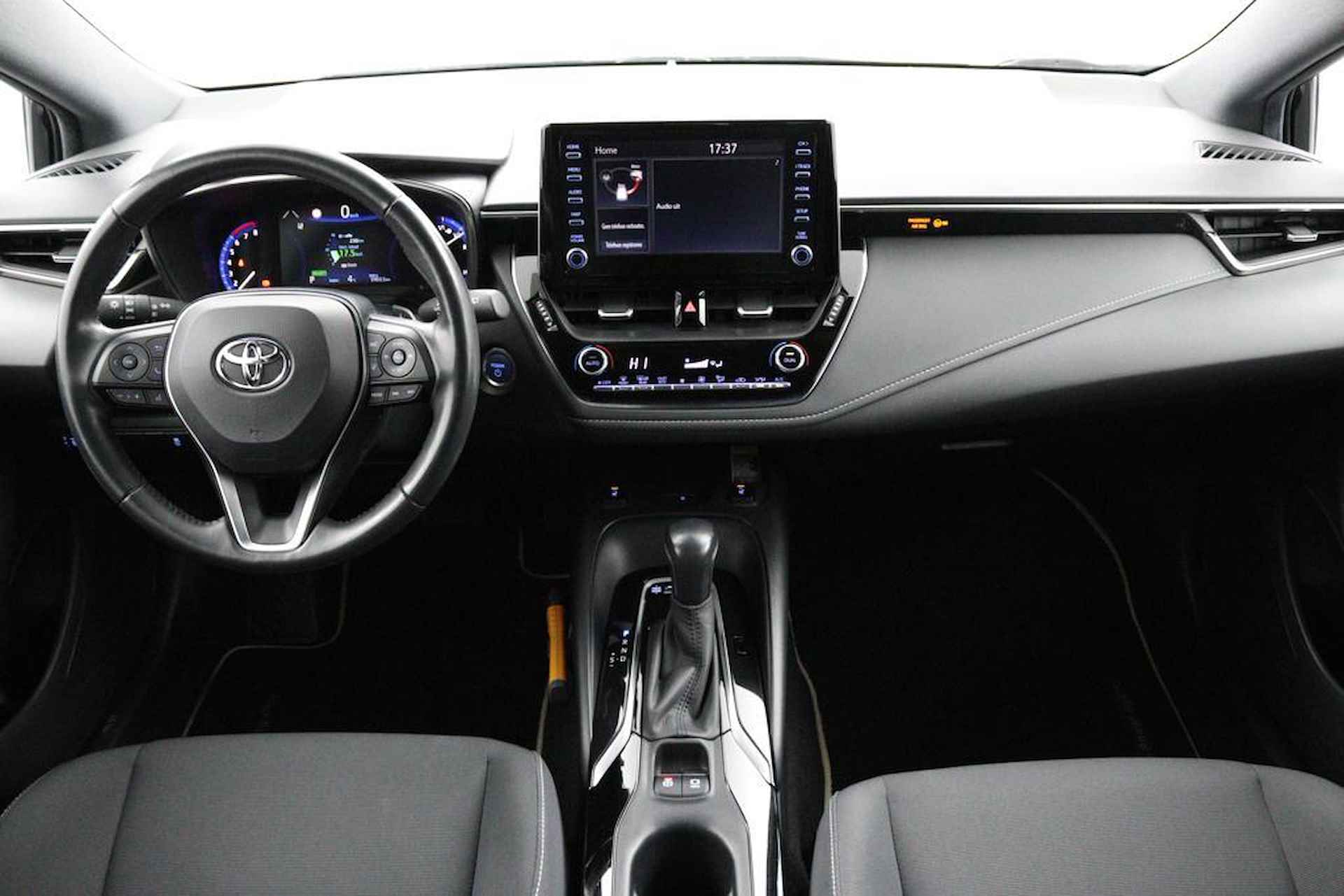 Toyota Corolla Touring Sports 2.0 Hybrid Dynamic | 180 Pk | Trekhaak | Stoelverwarming | Keyless | - 4/45