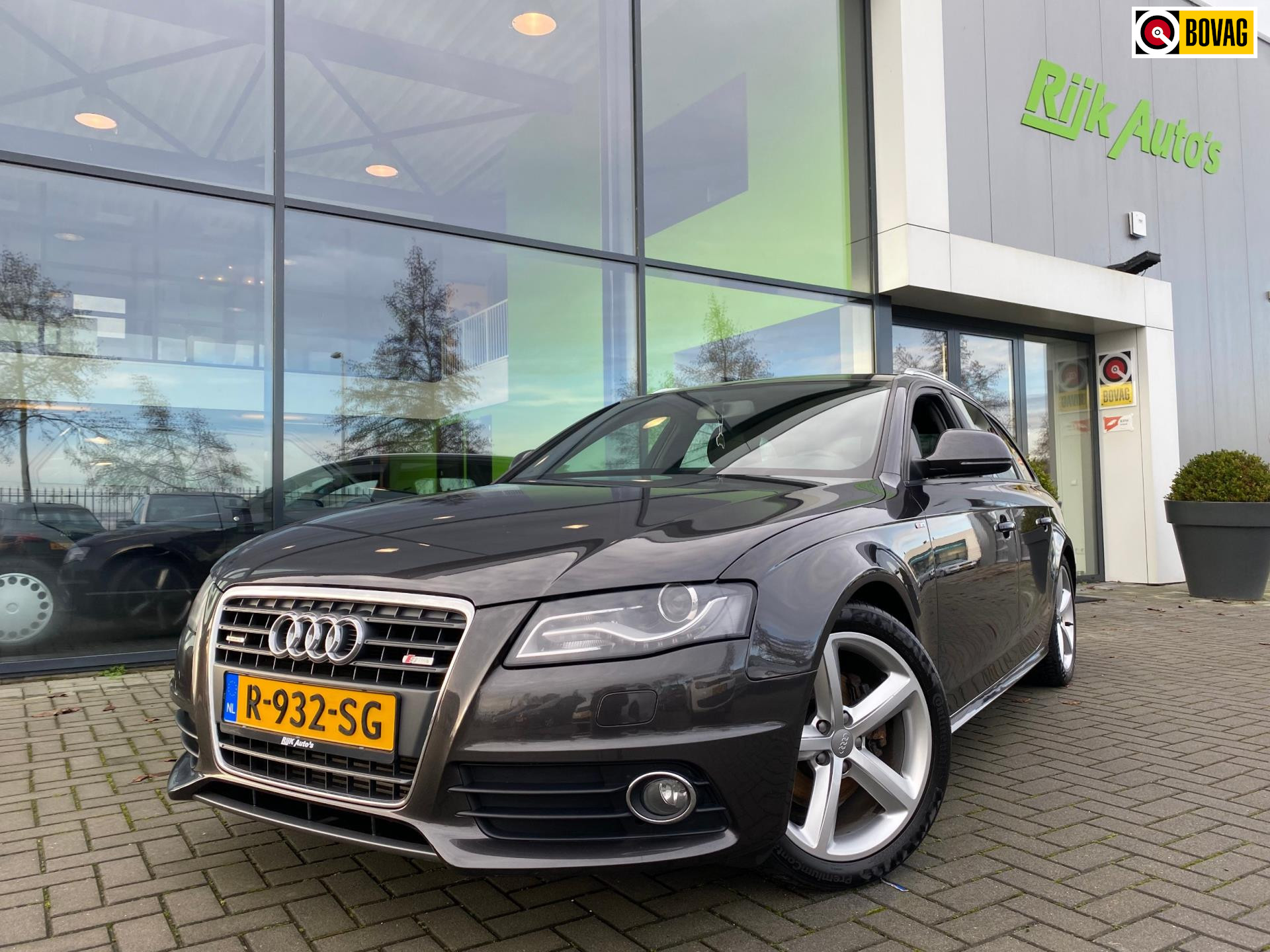 Audi A4 Avant 1.8 TFSI S line Sportpaket plus quattro * Zuiger modificatie!!