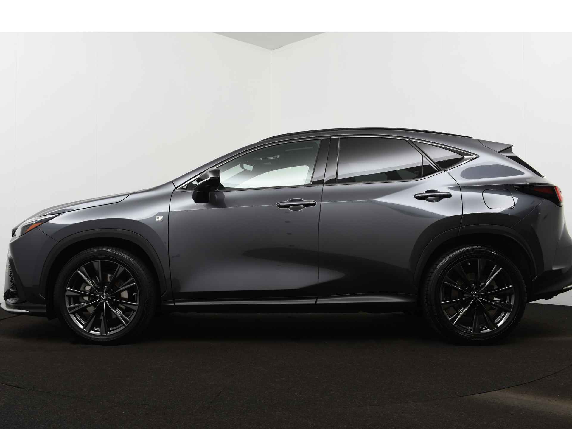 Lexus NX 450h+ AWD F Sport Line | Plug in | Adaptief Demping Sysmteem | Schuifdak | Head up Display | DAB+ | - 4/44