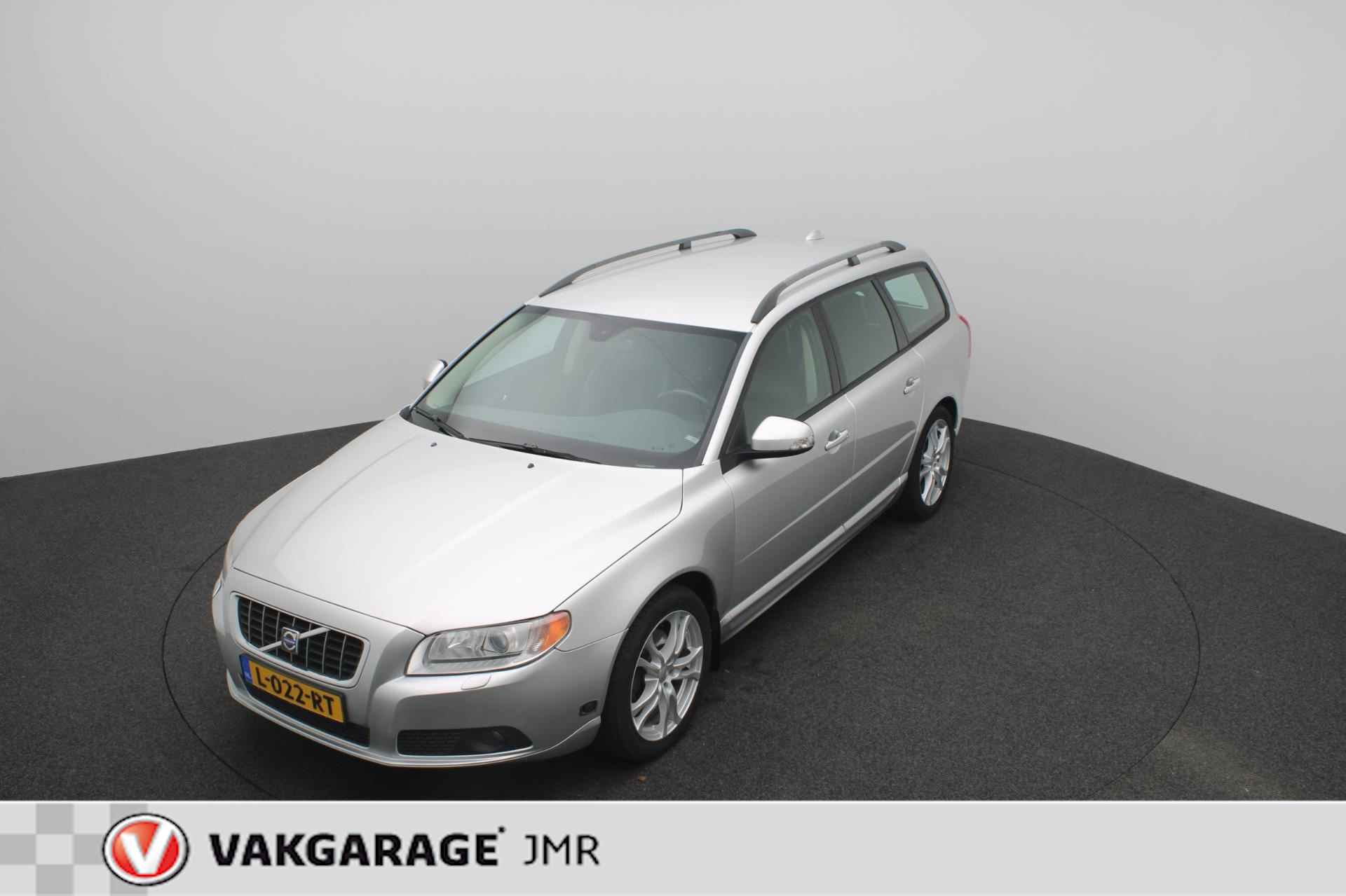 Volvo V70 2.5FT Momentum Youngtimer Trekhaak - PDC Achter - Stoel + Achterbank verwarming - Bluetooth - Climate en Cruise Control - 13/39