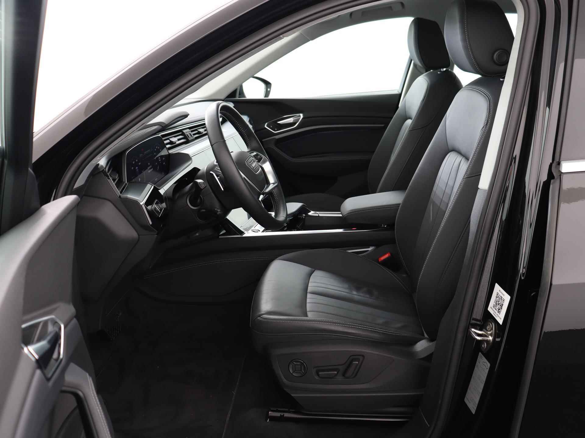 Audi e-tron Sportback 50 quattro Business edition Plus 71 kWh | Stoelverwarming | Navigatie | LED | Camera | Panoramadak | Adaptive Cruise | - 28/46