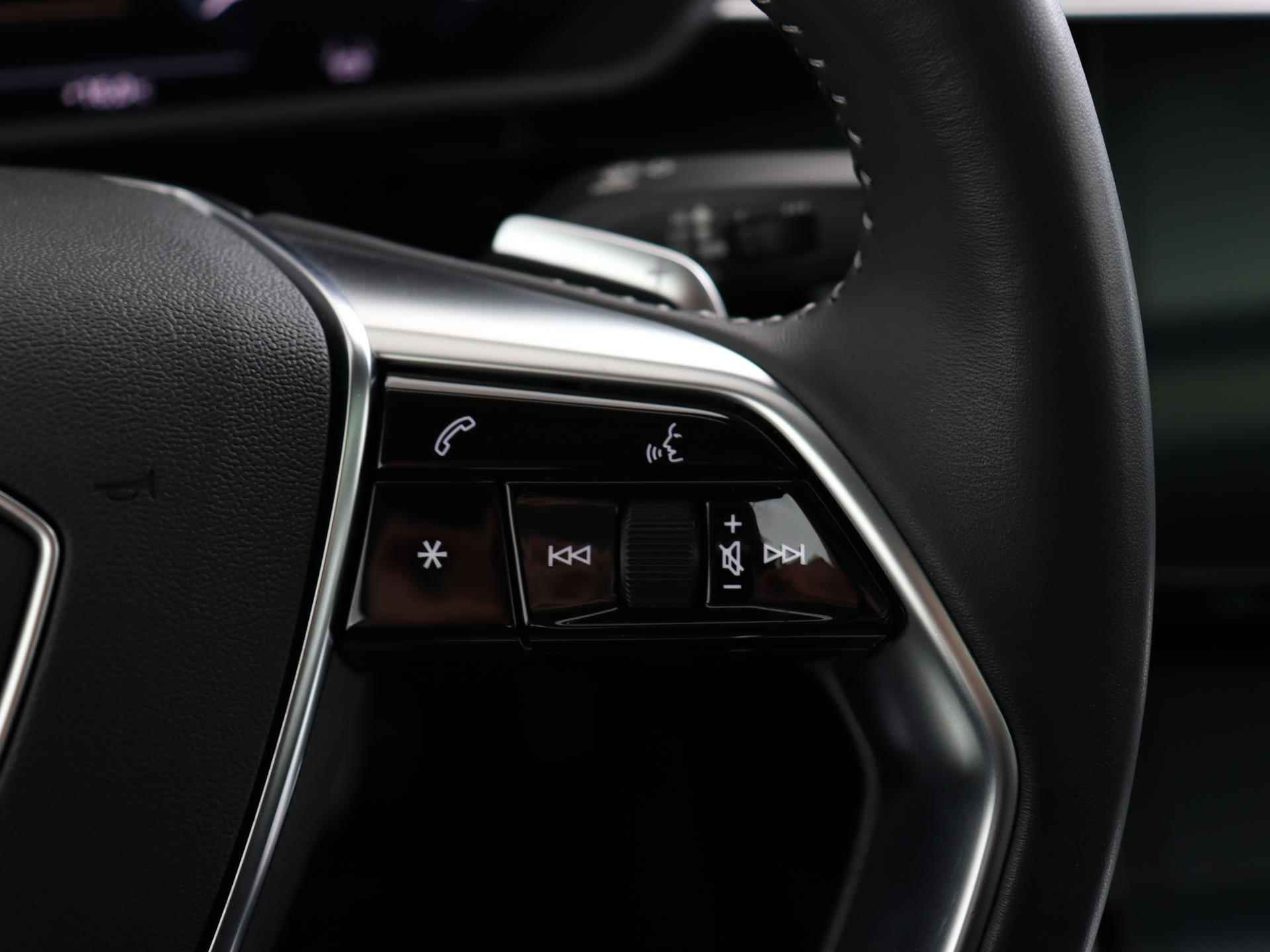 Audi e-tron Sportback 50 quattro Business edition Plus 71 kWh | Stoelverwarming | Navigatie | LED | Camera | Panoramadak | Adaptive Cruise | - 34/46