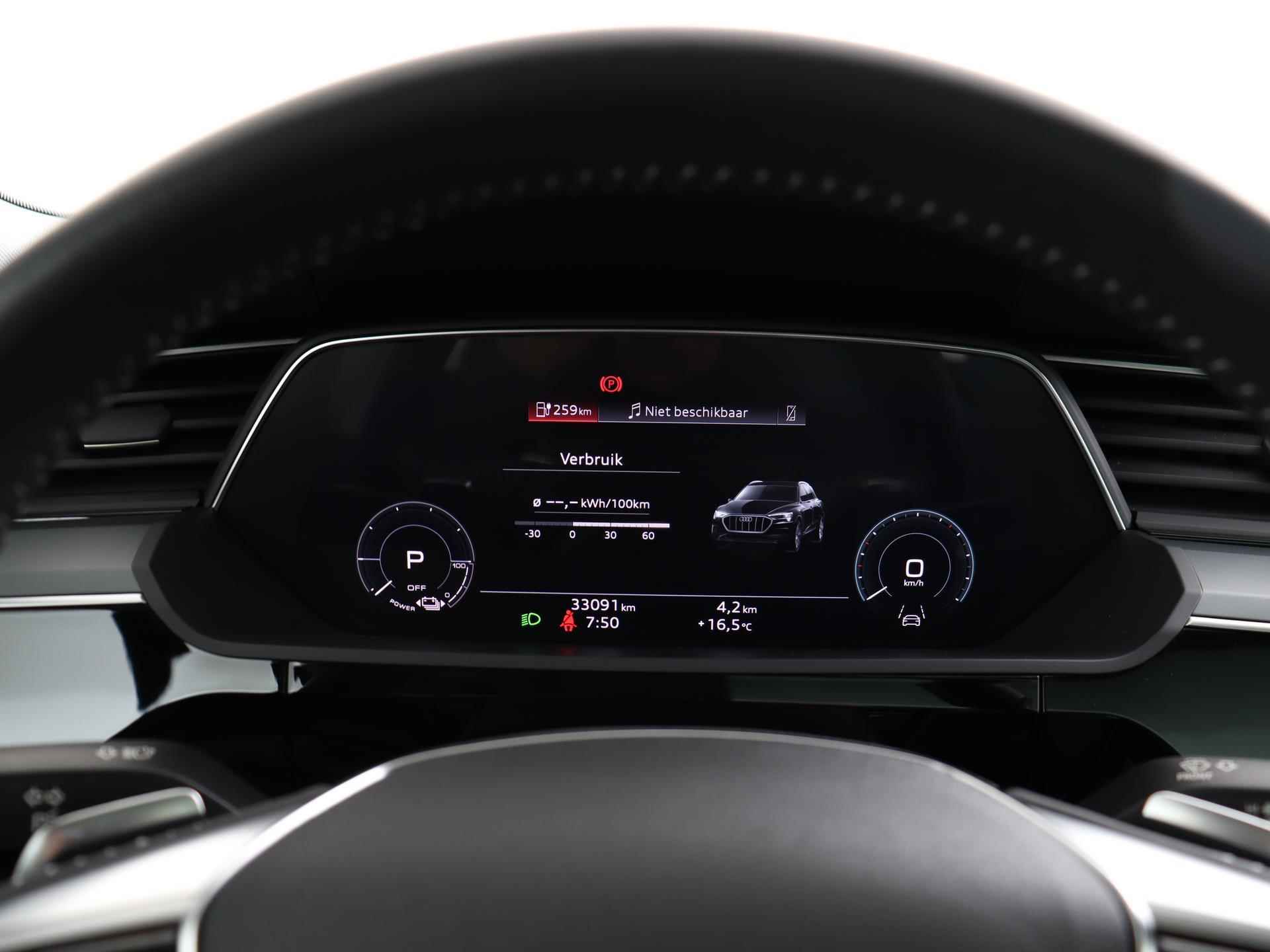 Audi e-tron Sportback 50 quattro Business edition Plus 71 kWh | Stoelverwarming | Navigatie | LED | Camera | Panoramadak | Adaptive Cruise | - 38/46