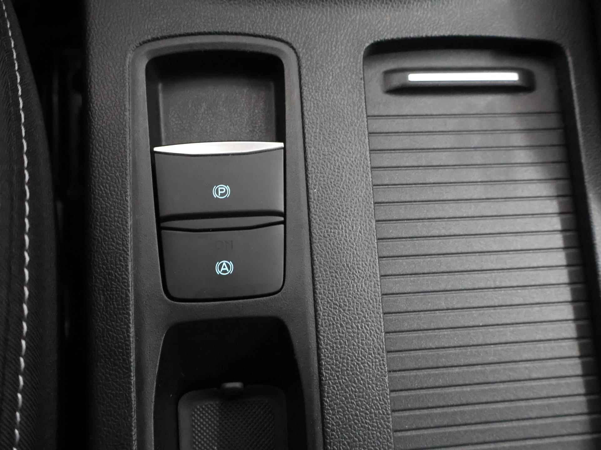 Ford Focus 1.0 EcoBoost Titanium X Business | B&O Premium Audio | Winterpack | Parkeerassistent | Digitaal dashboard | - 16/39