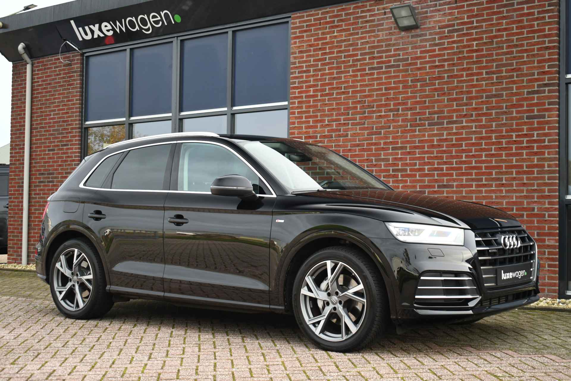 Audi Q5 55 TFSI e 367pk quattro S-Line Trekhaak 20 inch Keyless - 5/71