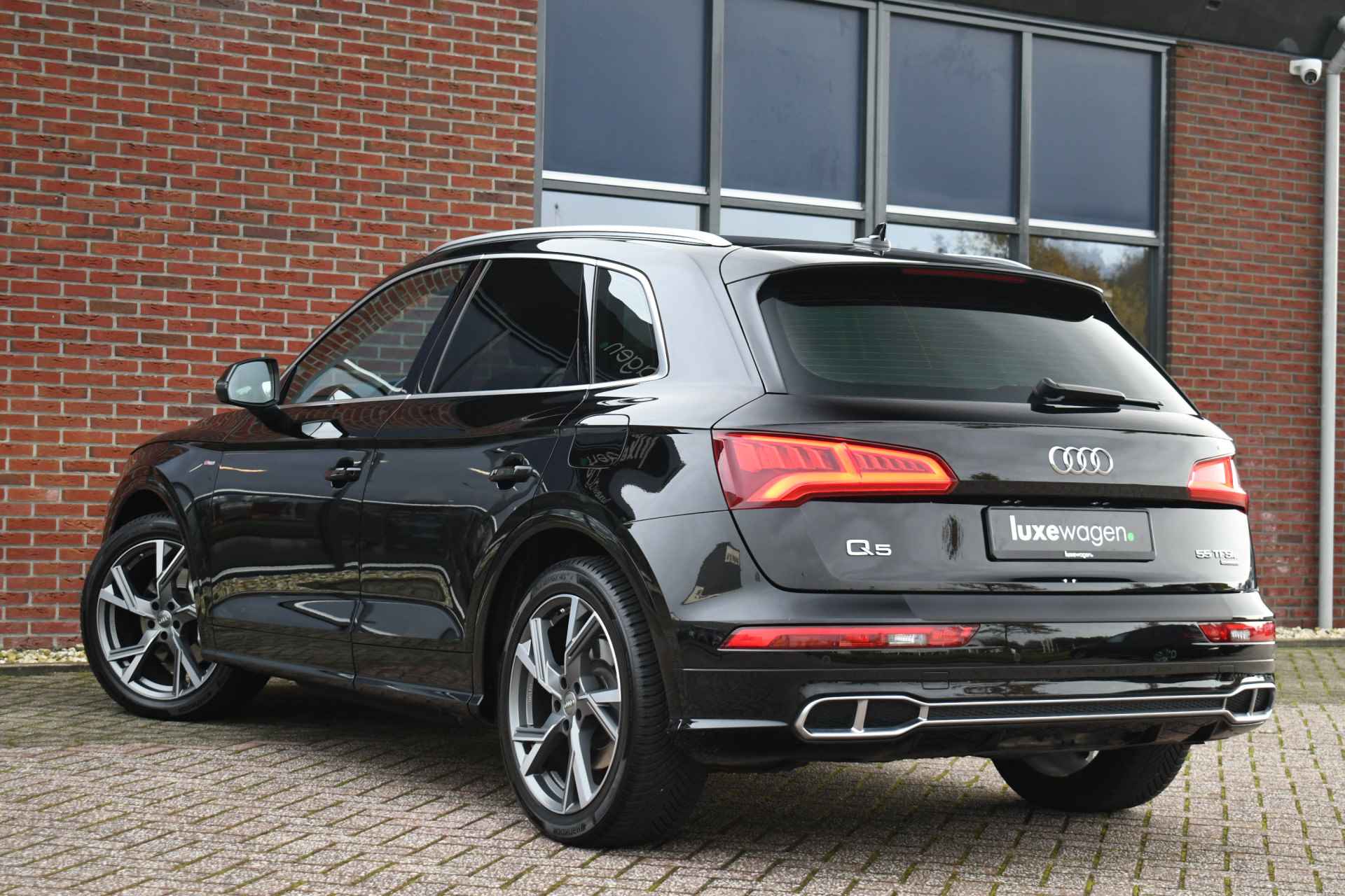 Audi Q5 55 TFSI e 367pk quattro S-Line Trekhaak 20 inch Keyless - 20/71