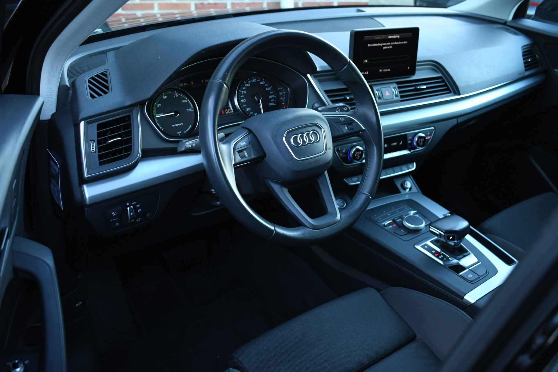 Audi Q5 55 TFSI e 367pk quattro S-Line Trekhaak 20 inch Keyless - 35/71