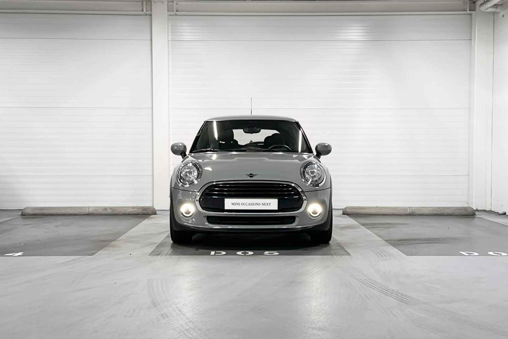 MINI 3-deurs Cooper | Apple CarPlay | 17 inch Tentacle Spoke | Navigatiesysteem - 4/19