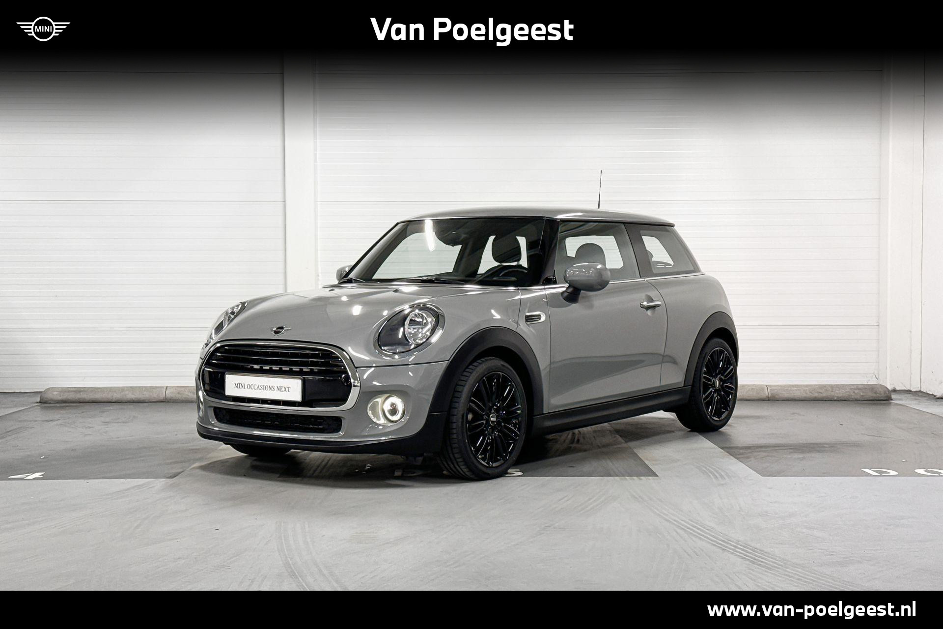 MINI 3-deurs Cooper | Apple CarPlay | 17 inch Tentacle Spoke | Navigatiesysteem