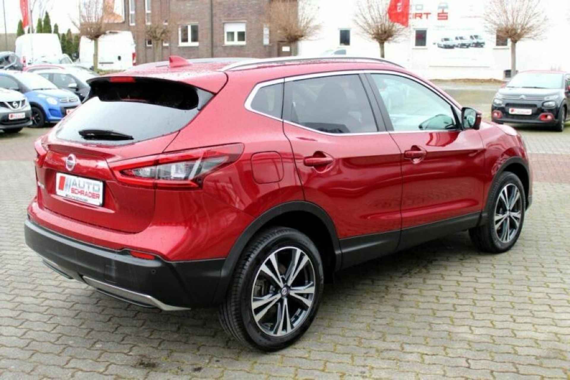 NISSAN Qashqai 1.2 N-CONNECTA Navi Camera Cruise Panorama 18LM Super! - 2/17