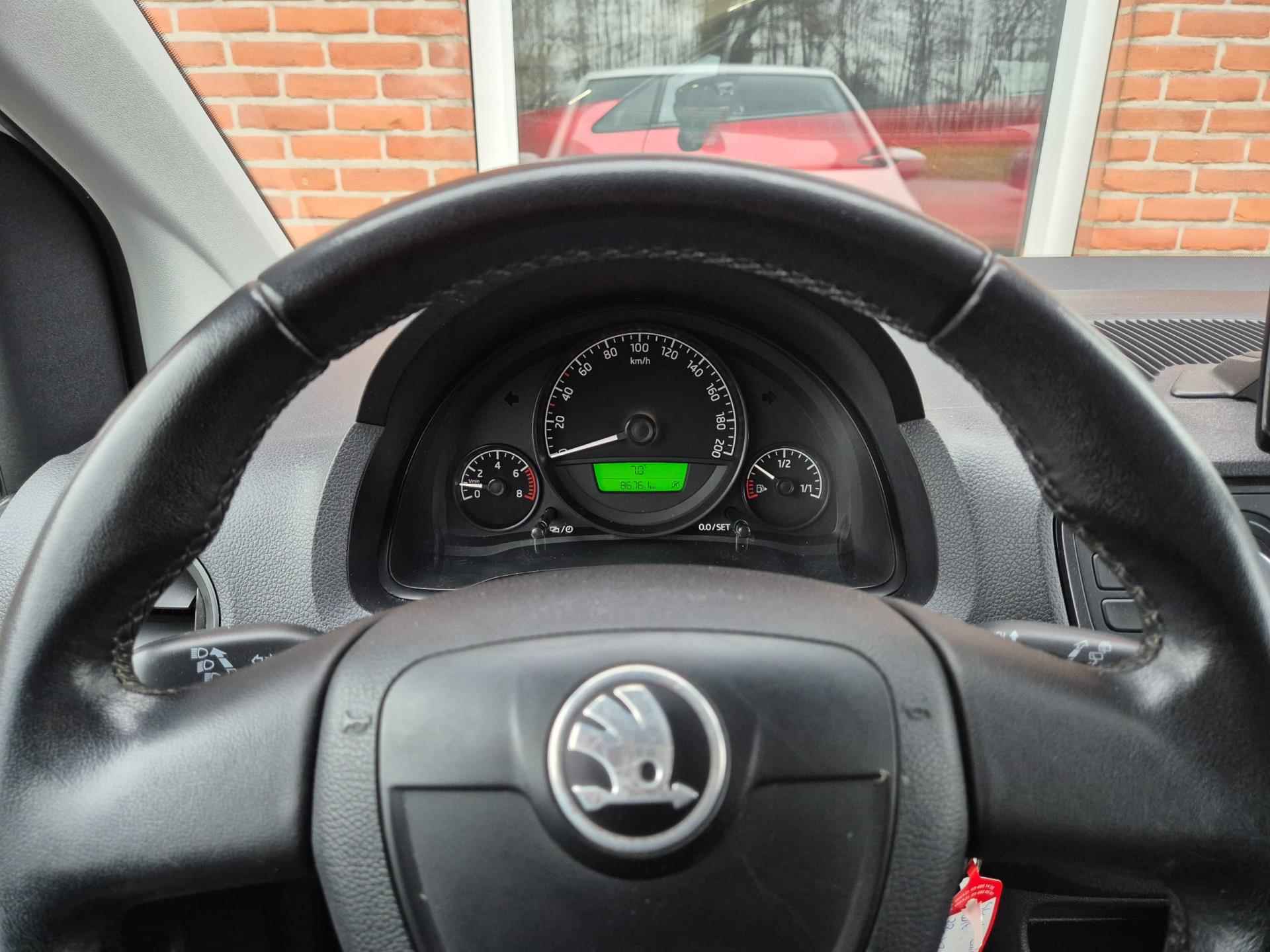 Skoda Citigo 1.0 Greentech Tour 75PK 5drs airco, elektr.ramen, navi, trekhaak RIJKLAAR - 12/19