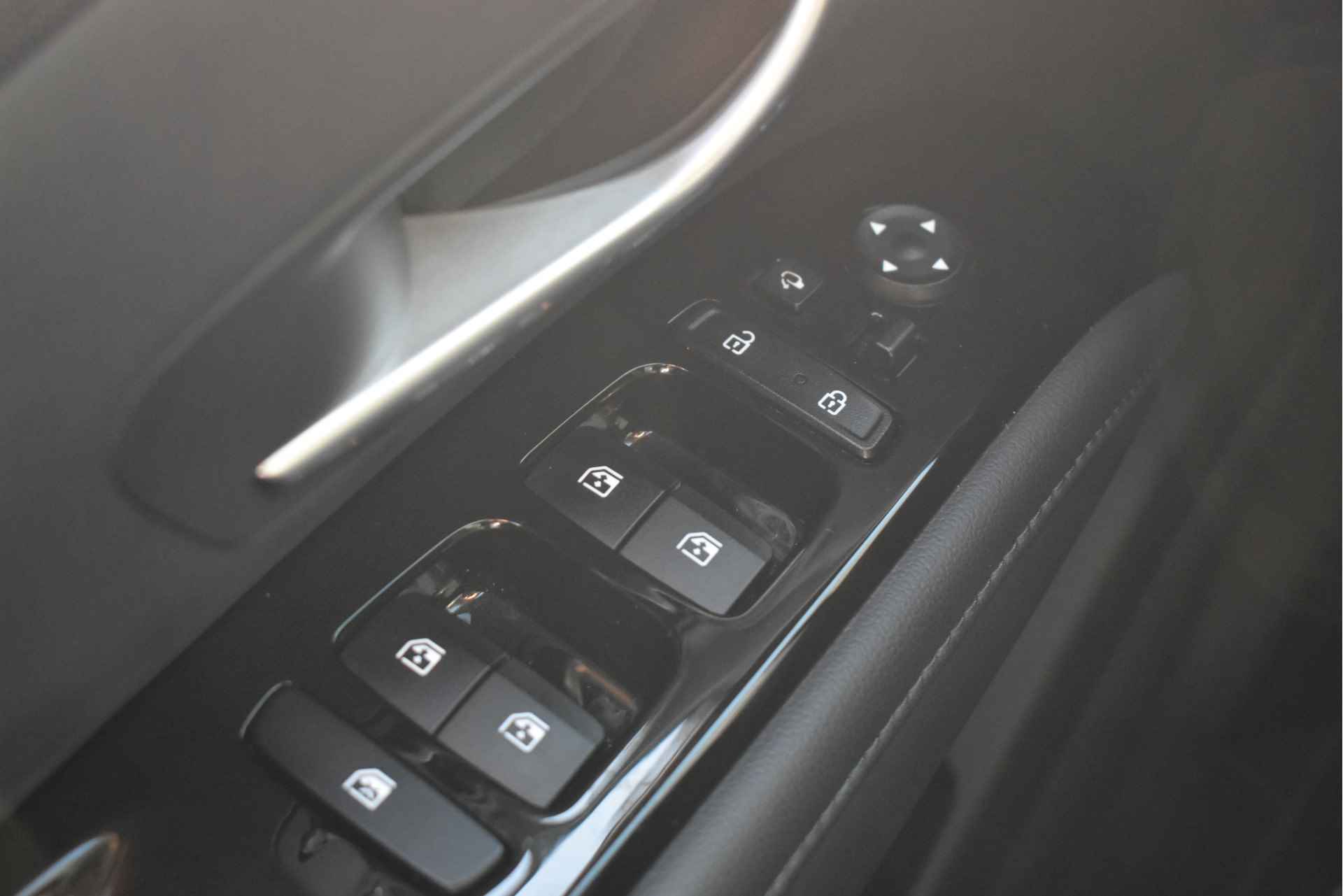 Hyundai Tucson 1.6 T-GDI MHEV Comfort 150pk | Navigatie | Trekhaak | AllSeason | Stoelverwarming | Climate Control | Full-LED | Dealeronderhoud - 27/48