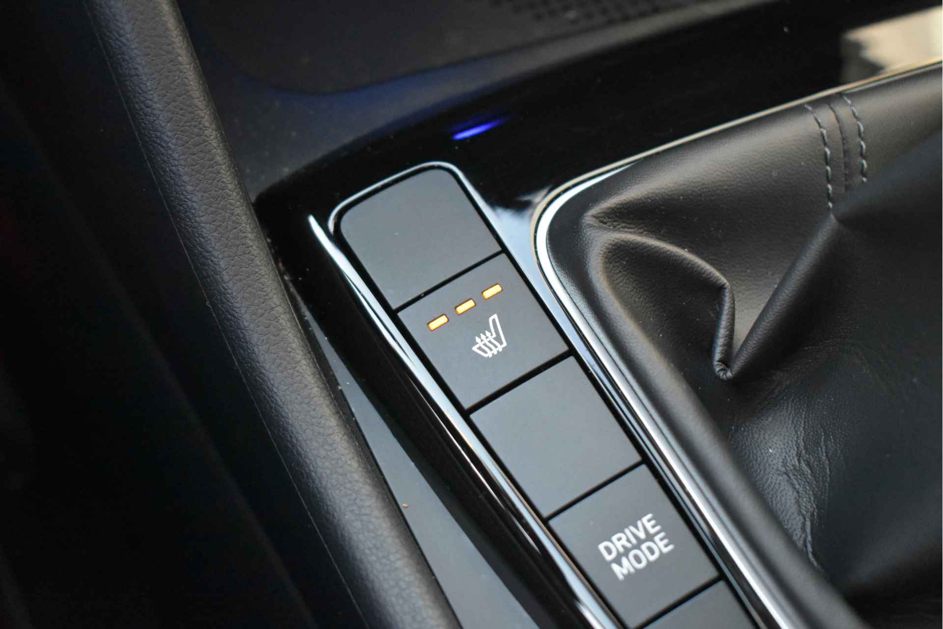 Hyundai Tucson 1.6 T-GDI MHEV Comfort 150pk | Navigatie | Trekhaak | AllSeason | Stoelverwarming | Climate Control | Full-LED | Dealeronderhoud - 39/48