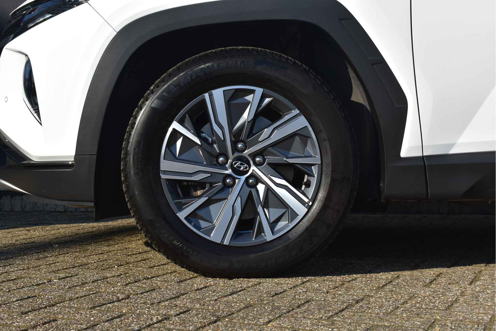 Hyundai Tucson 1.6 T-GDI MHEV Comfort 150pk | Navigatie | Trekhaak | AllSeason | Stoelverwarming | Climate Control | Full-LED | Dealeronderhoud - 42/48