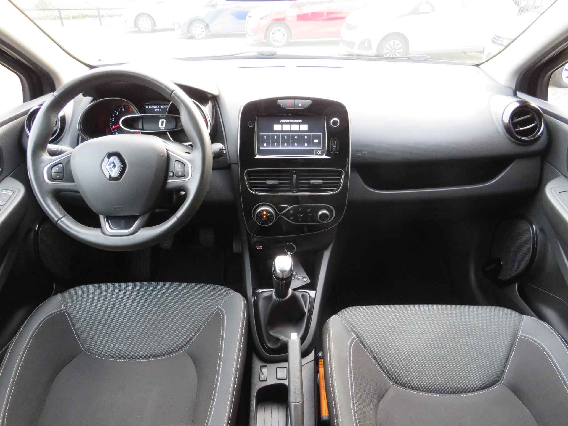 Renault Clio Estate 1.5 dCi Ecoleader Zen 90PK | Clima-Airco | Cruise controle | Parkeersensoren | Incl. BOVAG Garantie | Euro-6 | - 20/37