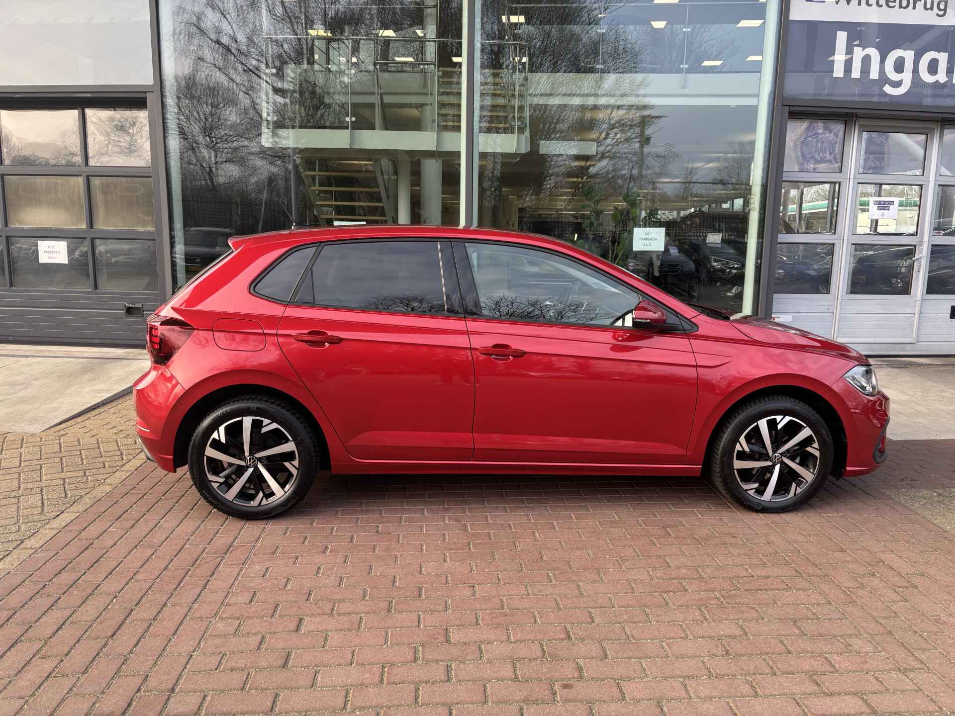 Volkswagen Polo 1.0 TSI Life / DAB+ / Verkeerstekenherkenning / Travel Assist / App-Connect / Regensensor - 12/27