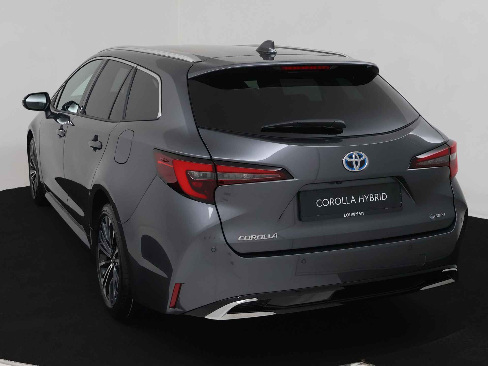 Toyota Corolla Touring Sports Hybrid 140 Dynamic - 3/35