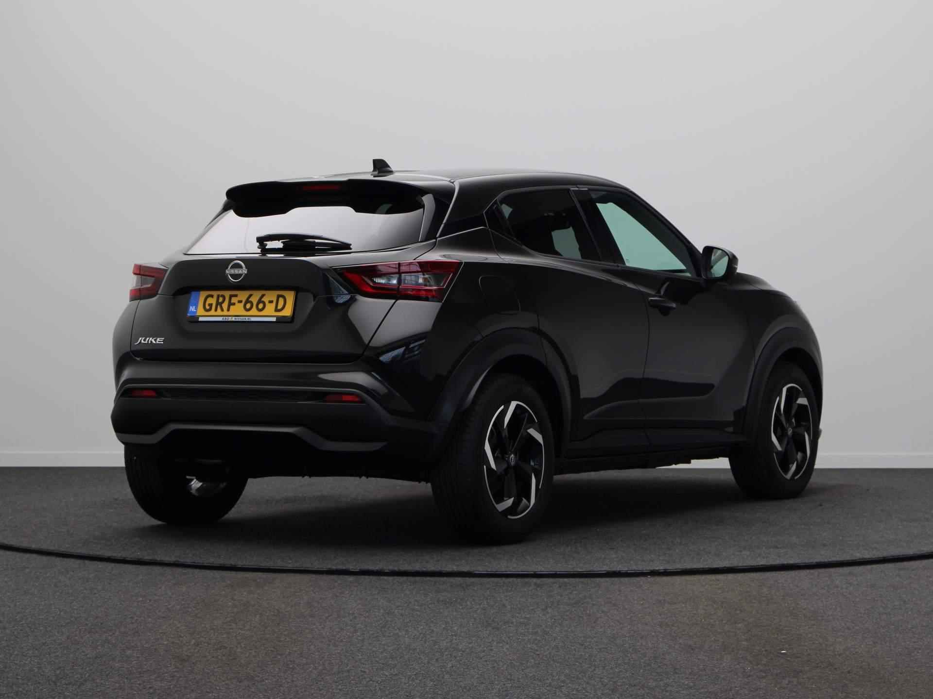 Nissan Juke 1.0 DIG-T N-Connecta | Automaat | Stoel, Stuur en Voorruit Verwarming | Achteruitrij Camera | Climate Control | DAB Radio | - 11/51