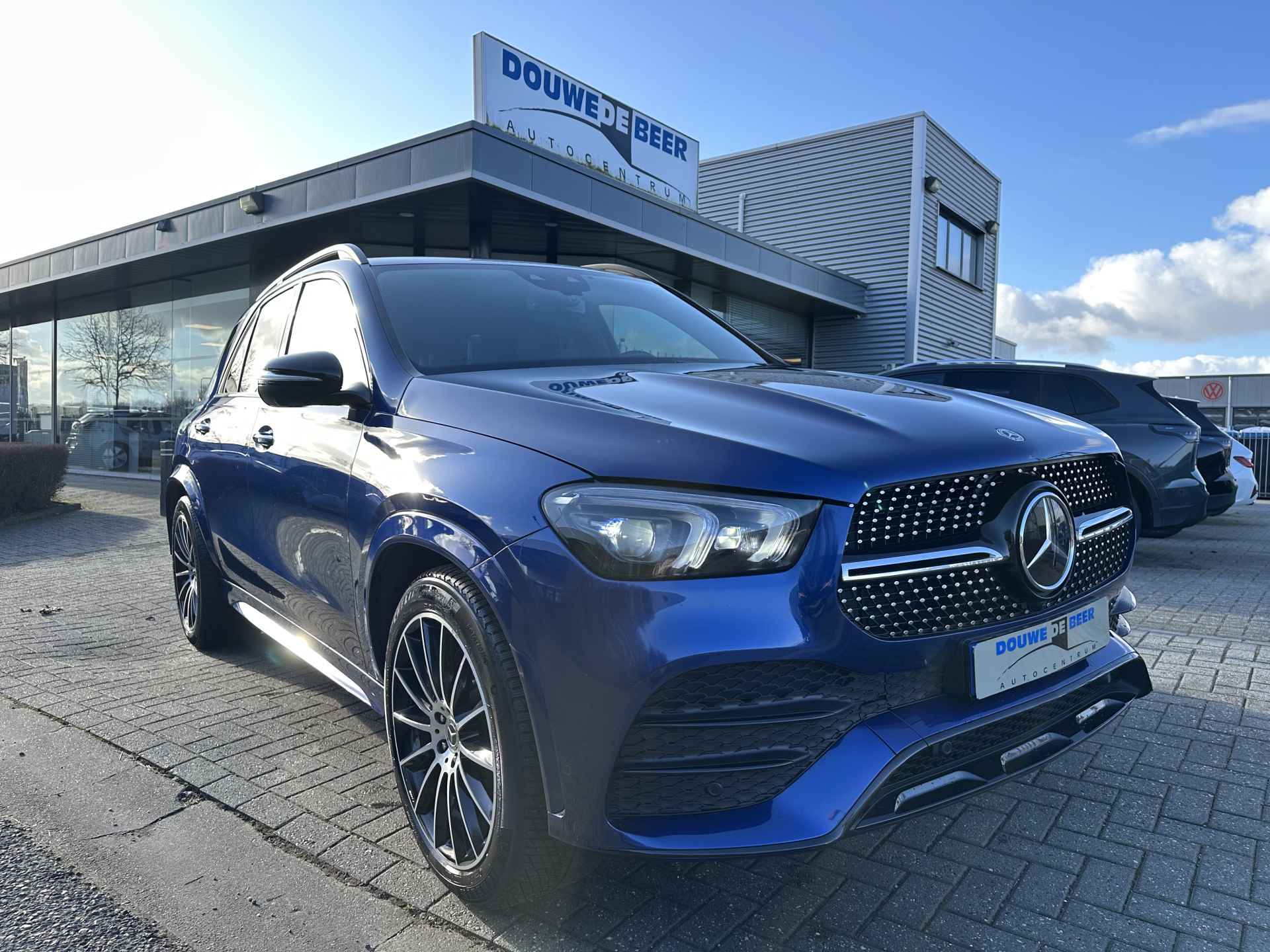 Mercedes-Benz GLE 450 4MATIC AMG Distronic | Leer | Luchtvering | Memory | 360-Camera | Sfeerverlichting |