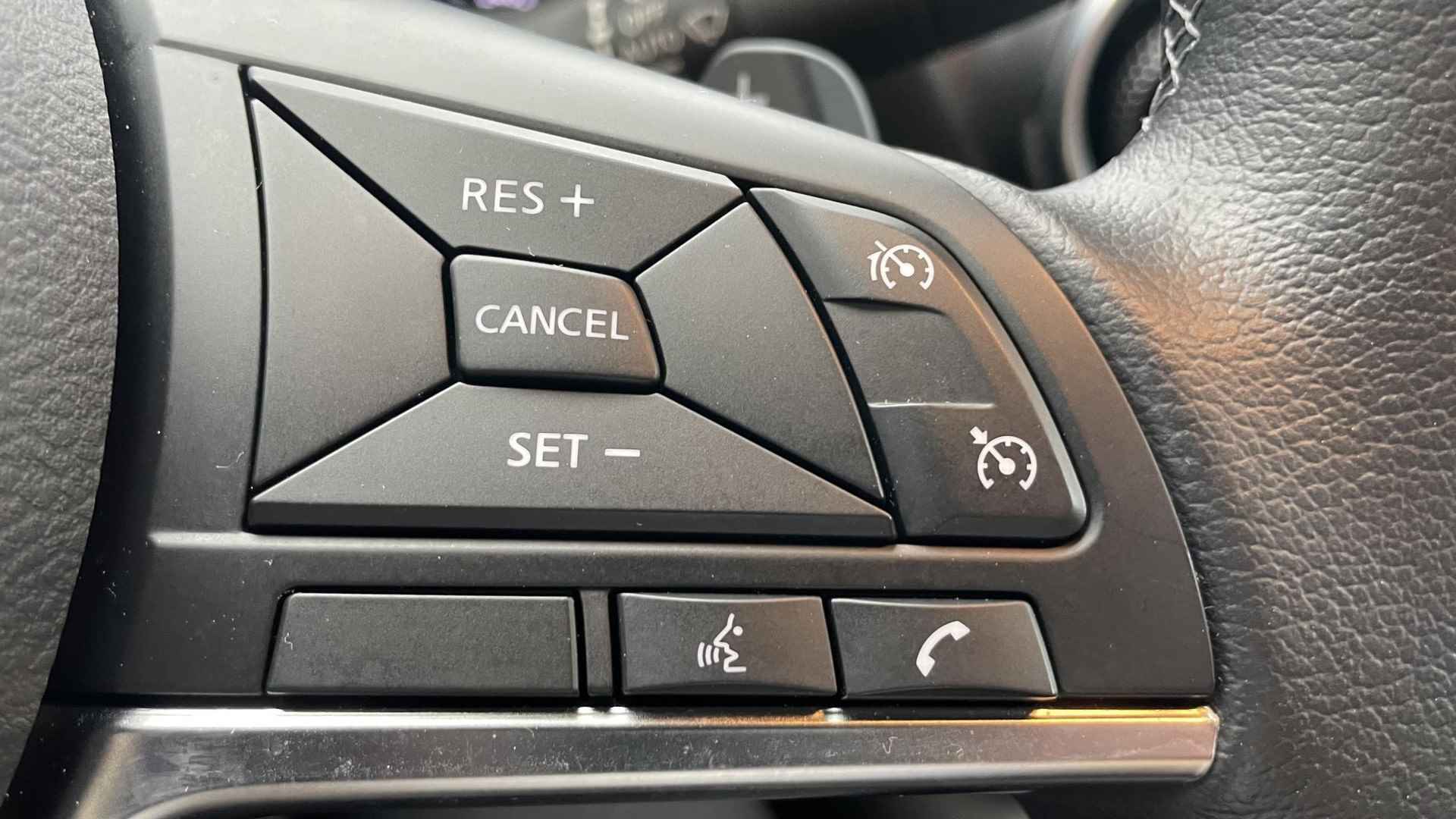 Nissan Juke 1.0 DIG-T 114 DCT7 N-Connecta Automaat | Navigatie - 11/28