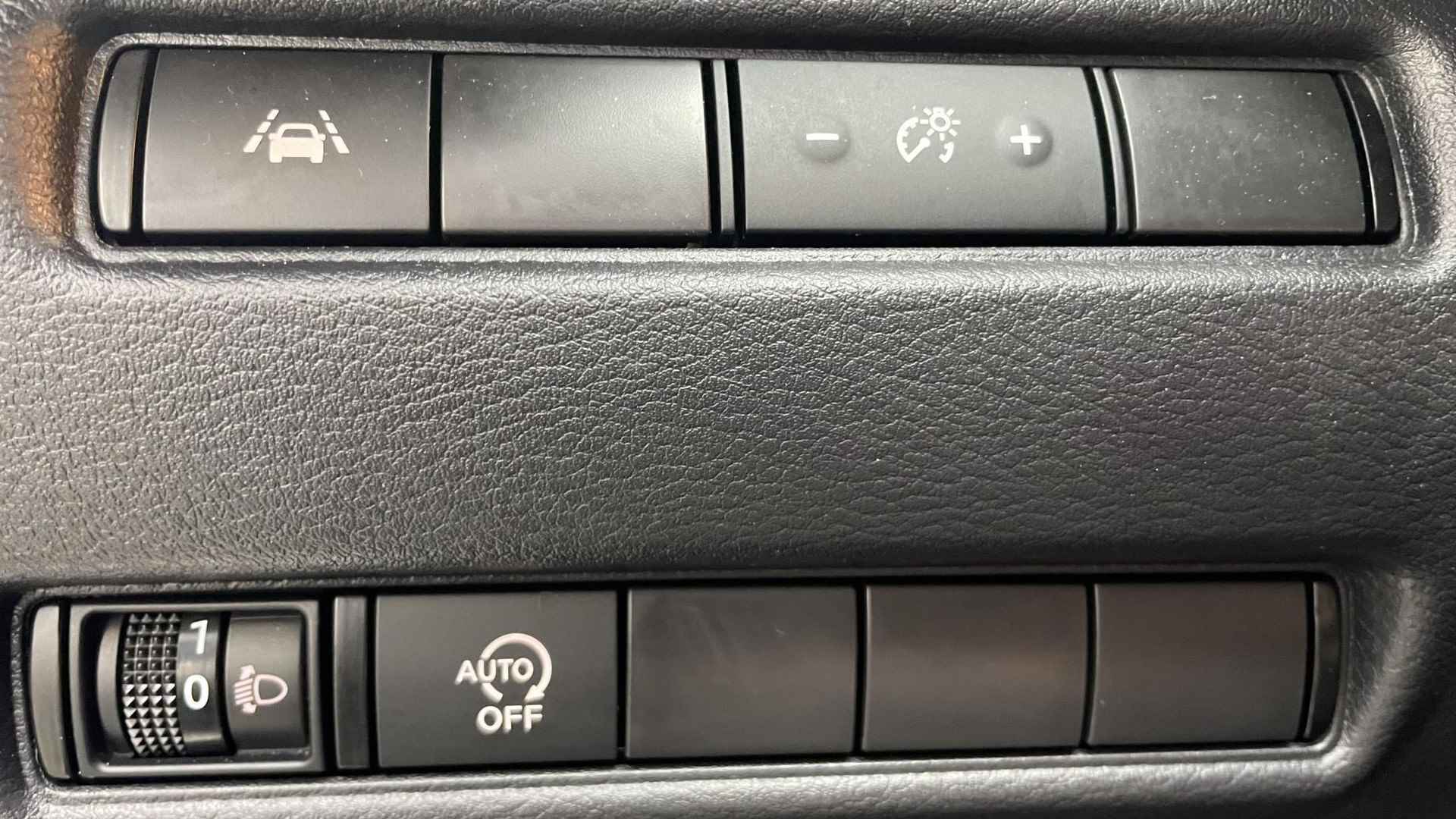 Nissan Juke 1.0 DIG-T 114 DCT7 N-Connecta Automaat | Navigatie - 18/28